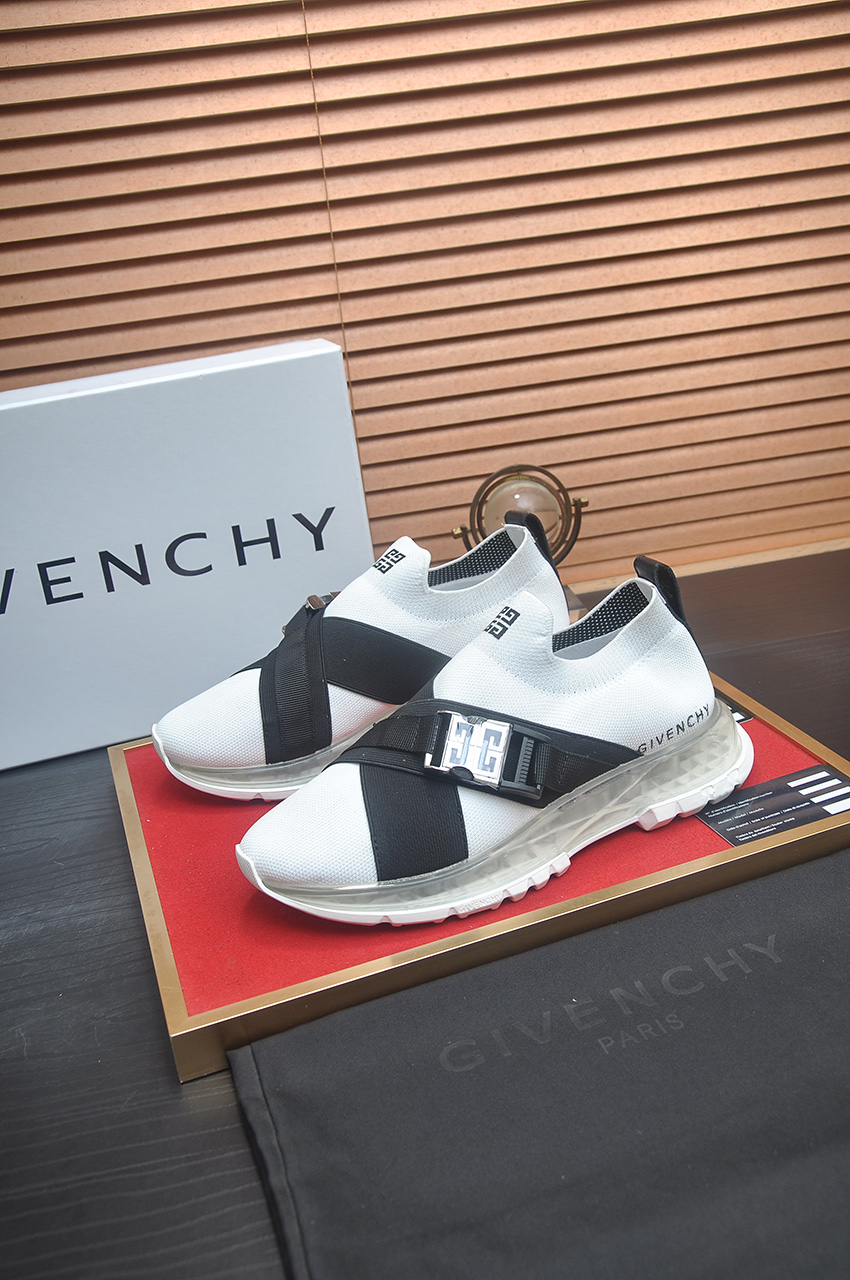 Givenchy Luxury Sneakers, Italian Print Fabrics - Breathable and Comfortable 5 i1744397675972 9425 0 3