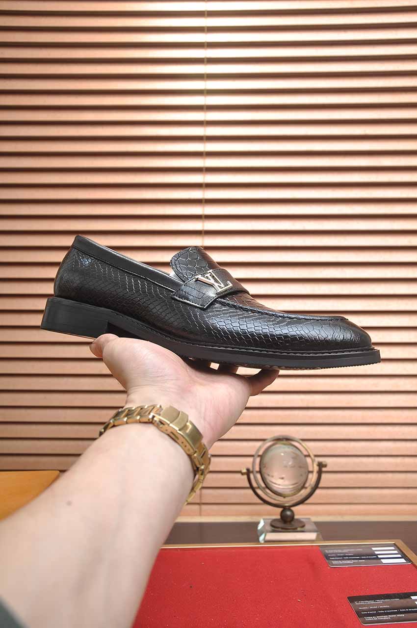 Louis Vuitton Leather Business Loafers, Italian Leather, Rubber Sole 5 i1744571511367 6710 0 3