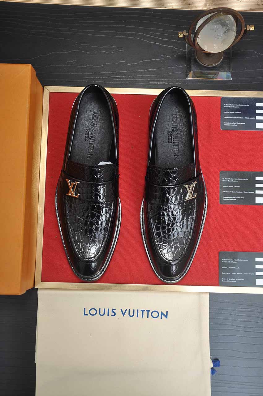 Louis Vuitton Leather Business Dress Shoes, Black, Size 38-45 1 Louis Vuitton Leather Business Dress Shoes, Black, Size 38-45
