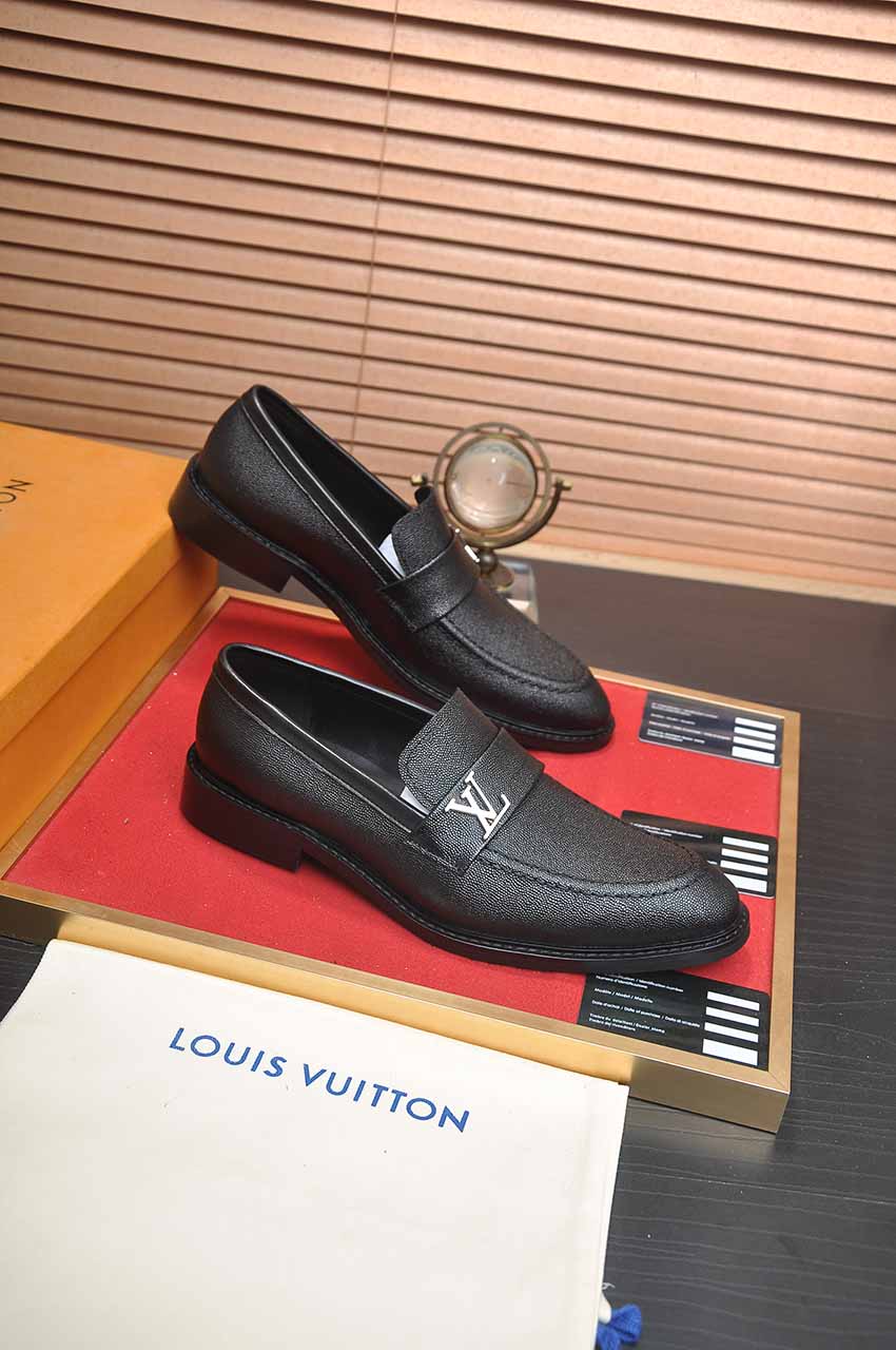Louis Vuitton Leather Business Loafers: Stylish, High-End Comfort 7 i1744571537408 1601 0 5