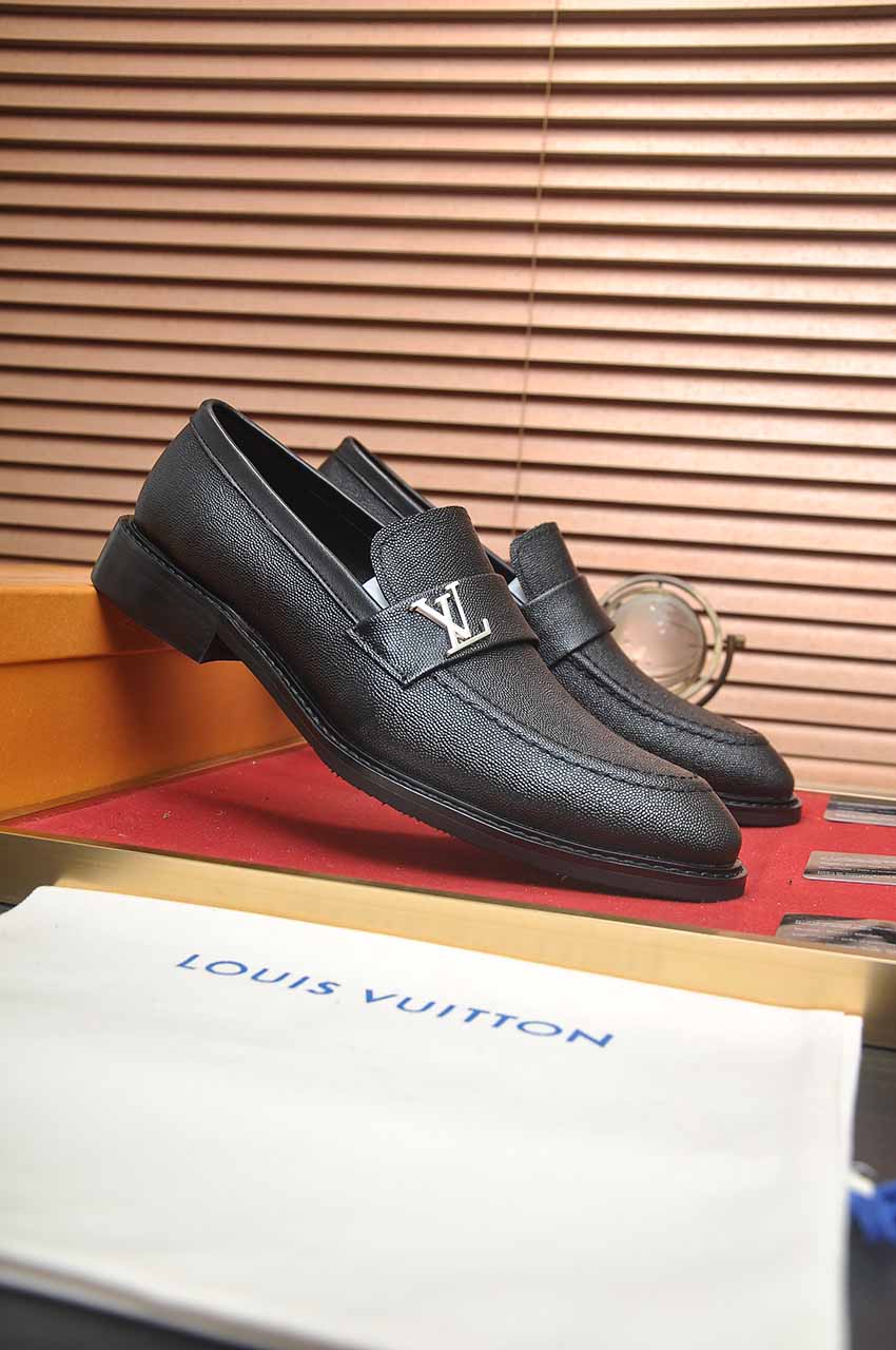 Louis Vuitton Leather Business Loafers: Stylish, High-End Comfort 3 i1744571537408 754 0 1