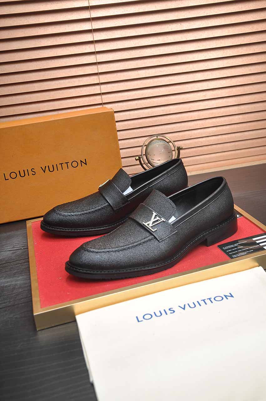 Louis Vuitton Leather Business Loafers: Stylish, High-End Comfort 4 i1744571537848 8979 0 2