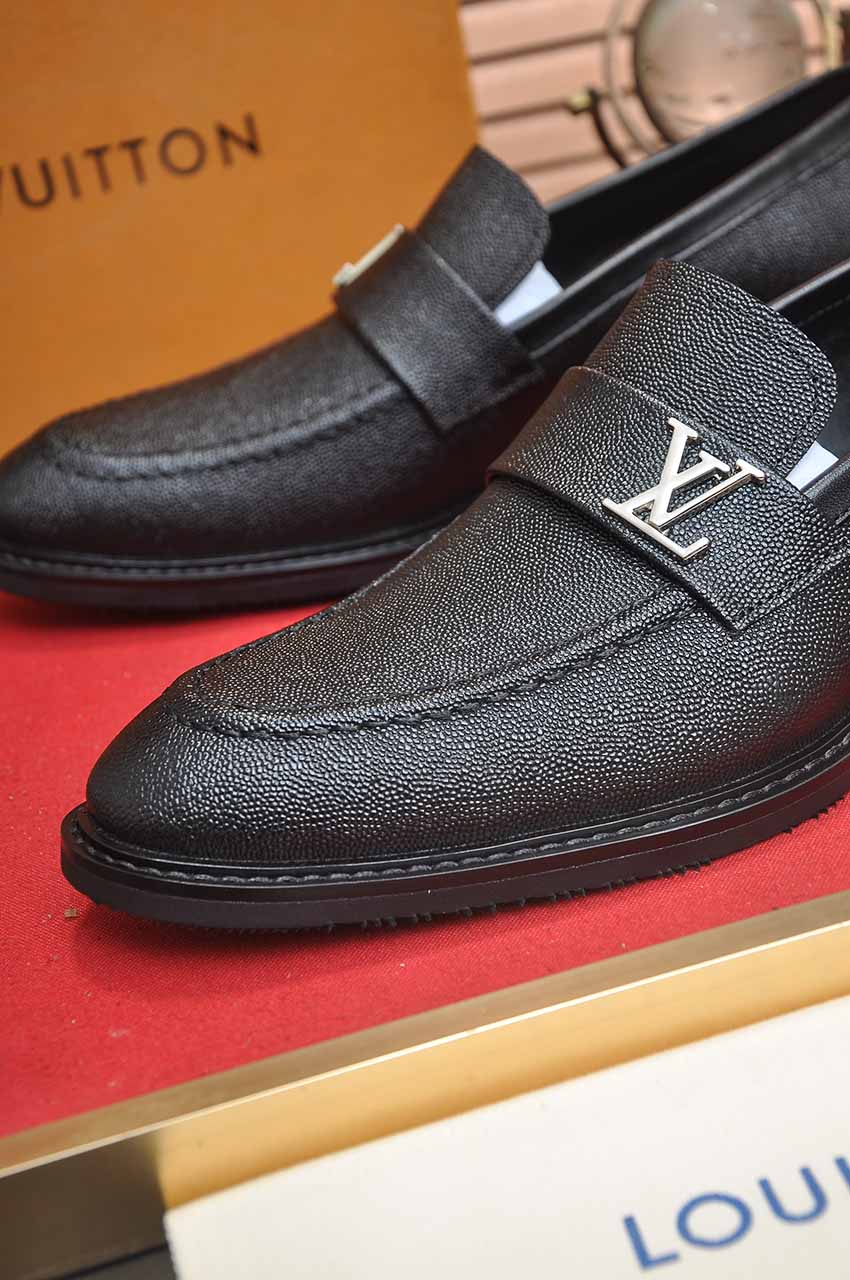 Louis Vuitton Leather Business Loafers: Stylish, High-End Comfort 9 i1744571537852 31 0 7