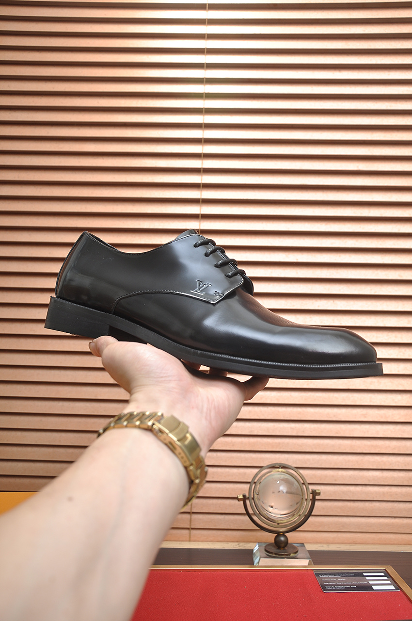 Louis Vuitton Leather Business Oxford Shoes, Italian Leather, Rubber Sole 5 i1744739147587 5242 0 3