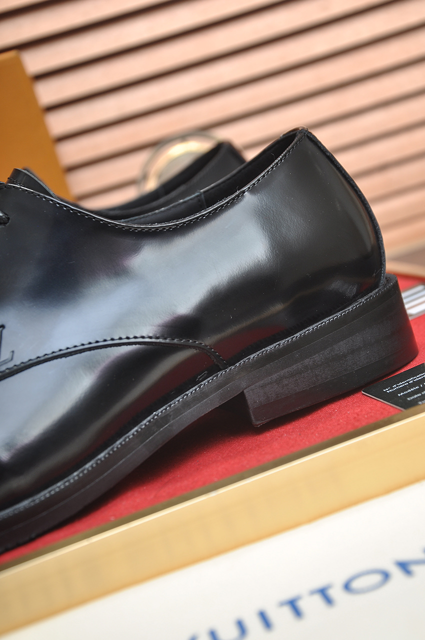 Louis Vuitton Leather Business Oxford Shoes, Italian Leather, Rubber Sole 10 i1744739147592 5467 0 8