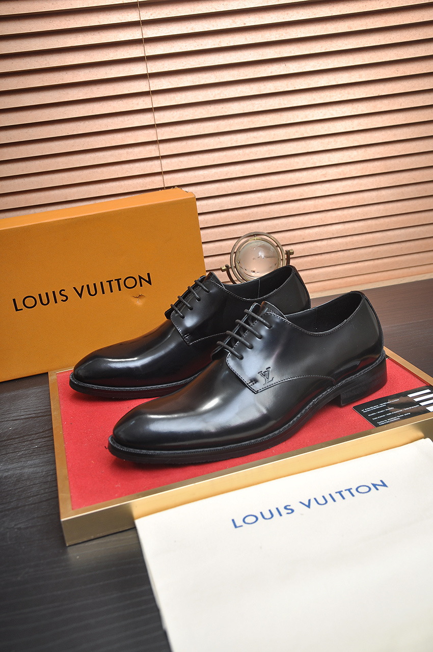Louis Vuitton Leather Business Oxford Shoes, Italian Leather, Rubber Sole 4 i1744739148647 7616 0 2