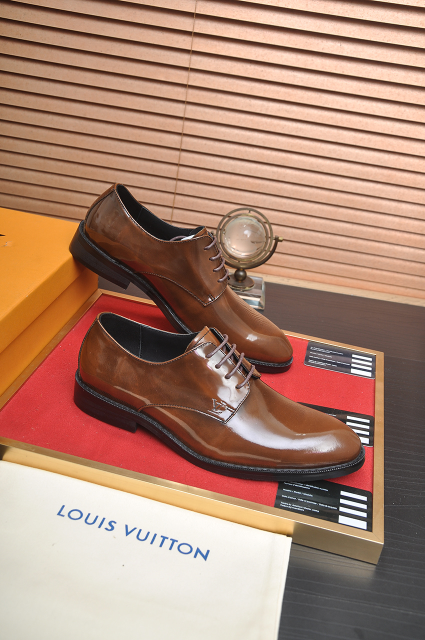 Louis Vuitton Leather Oxford Dress Shoes - Classic Style and Comfort 7 i1744739149260 7842 0 5