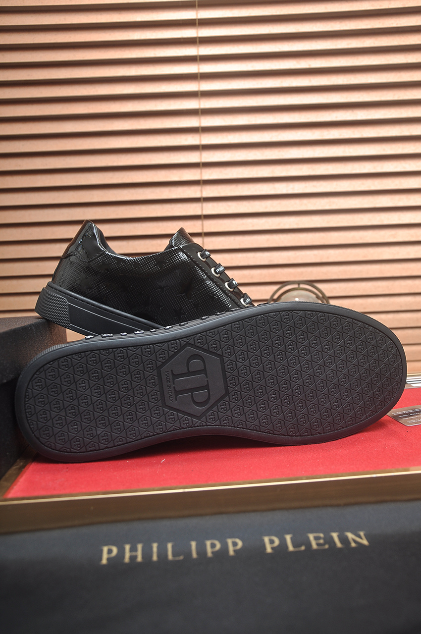 Philipp Plein Black Leather Trainers for Men, Stylish and Comfortable 8 i1744910186640 1200 0 6