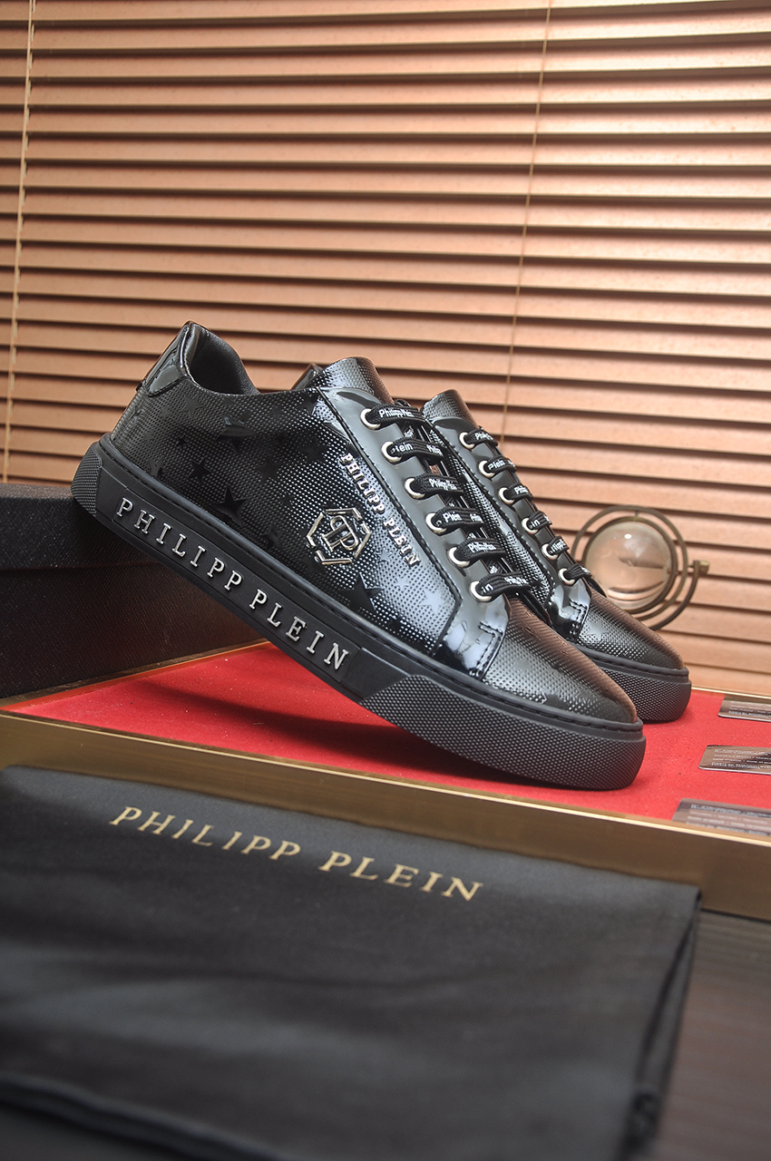 Philipp Plein Black Leather Trainers for Men, Stylish and Comfortable 3 i1744910186682 9008 0 1