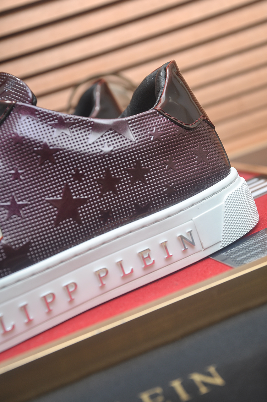 Philipp Plein Leather Low-Top Sneakers - Stylish & Comfortable Design 10 i1744910237254 1274 0 8