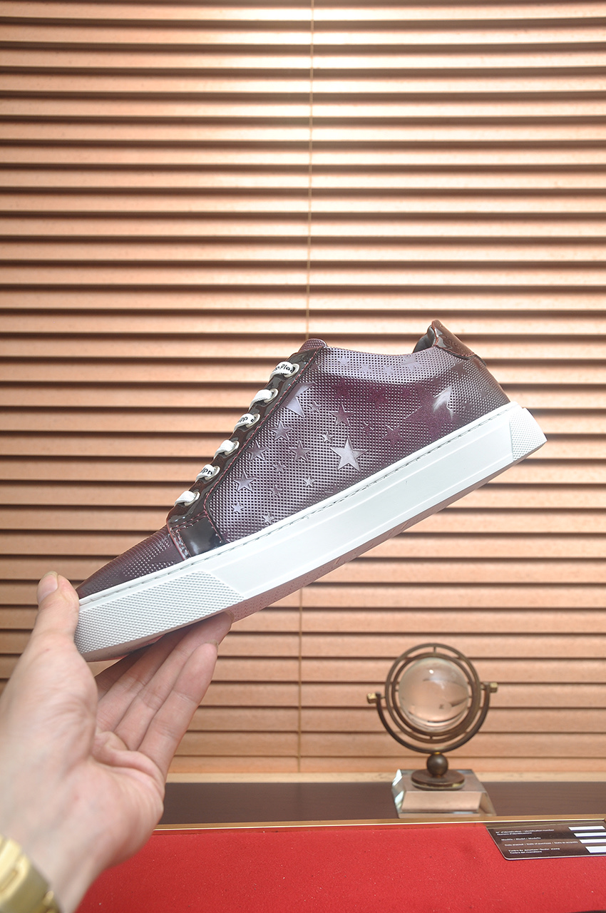 Philipp Plein Leather Low-Top Sneakers - Stylish & Comfortable Design 6 i1744910238359 753 0 4