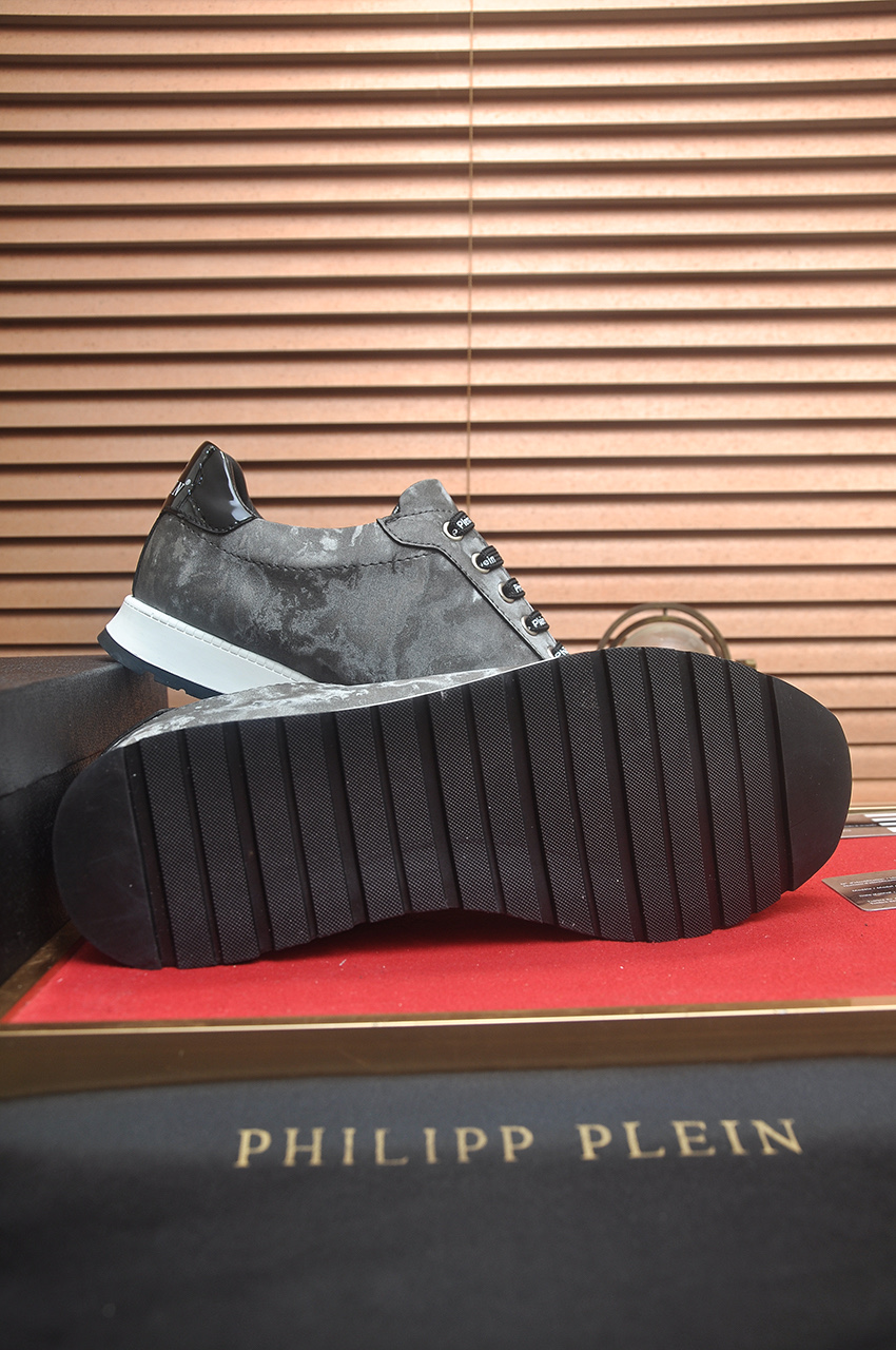 Philipp Plein Men's Calf Leather Runner Sneakers, Gray, Sizes 38-44 8 i1744910308805 8629 0 6