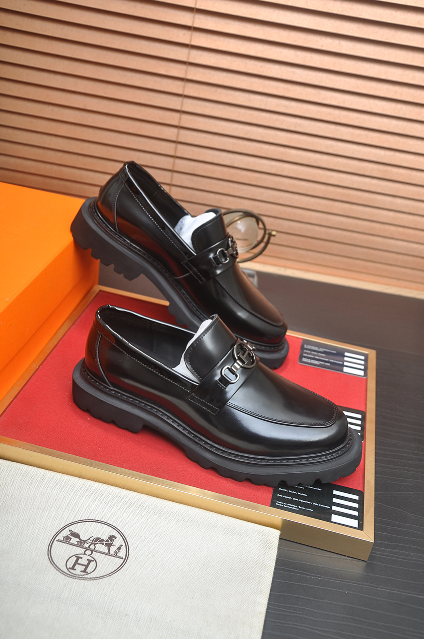 Hermès Men's Classic Leather Loafers | Premium Quality & Comfort Shoes 7 i1746465161407 1959 0 5