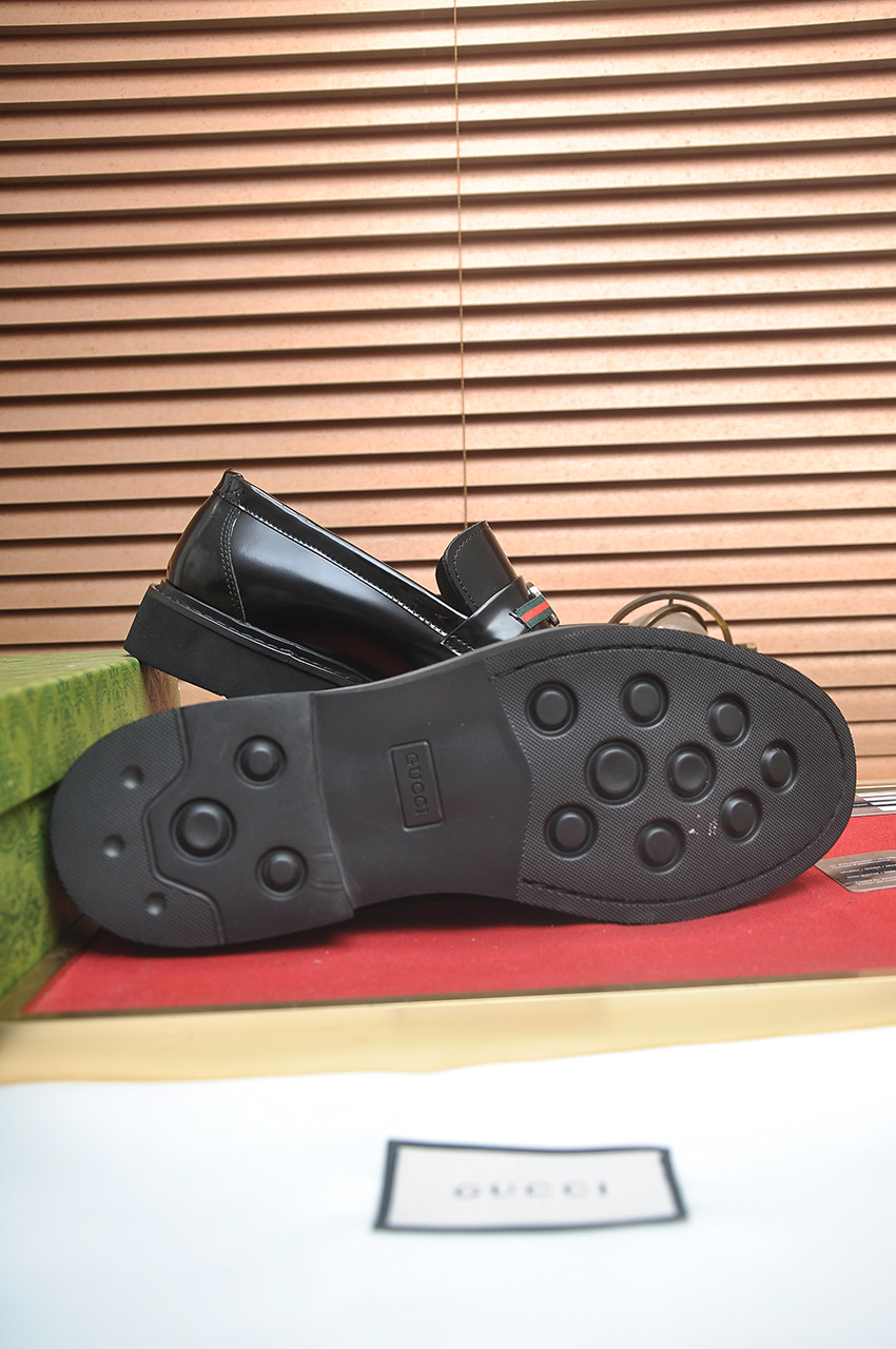 Gucci Men's Leather Loafers - Luxurious Italian Style & Comfort 8 i1746465215203 9773 0 6