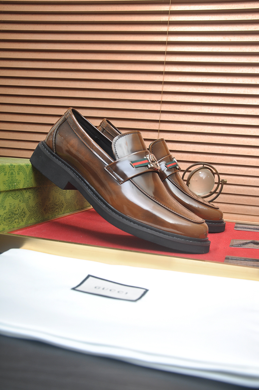 Gucci Men's Leather Loafers with Enamel Double G - Brown 3 i1746465228259 9905 0 1