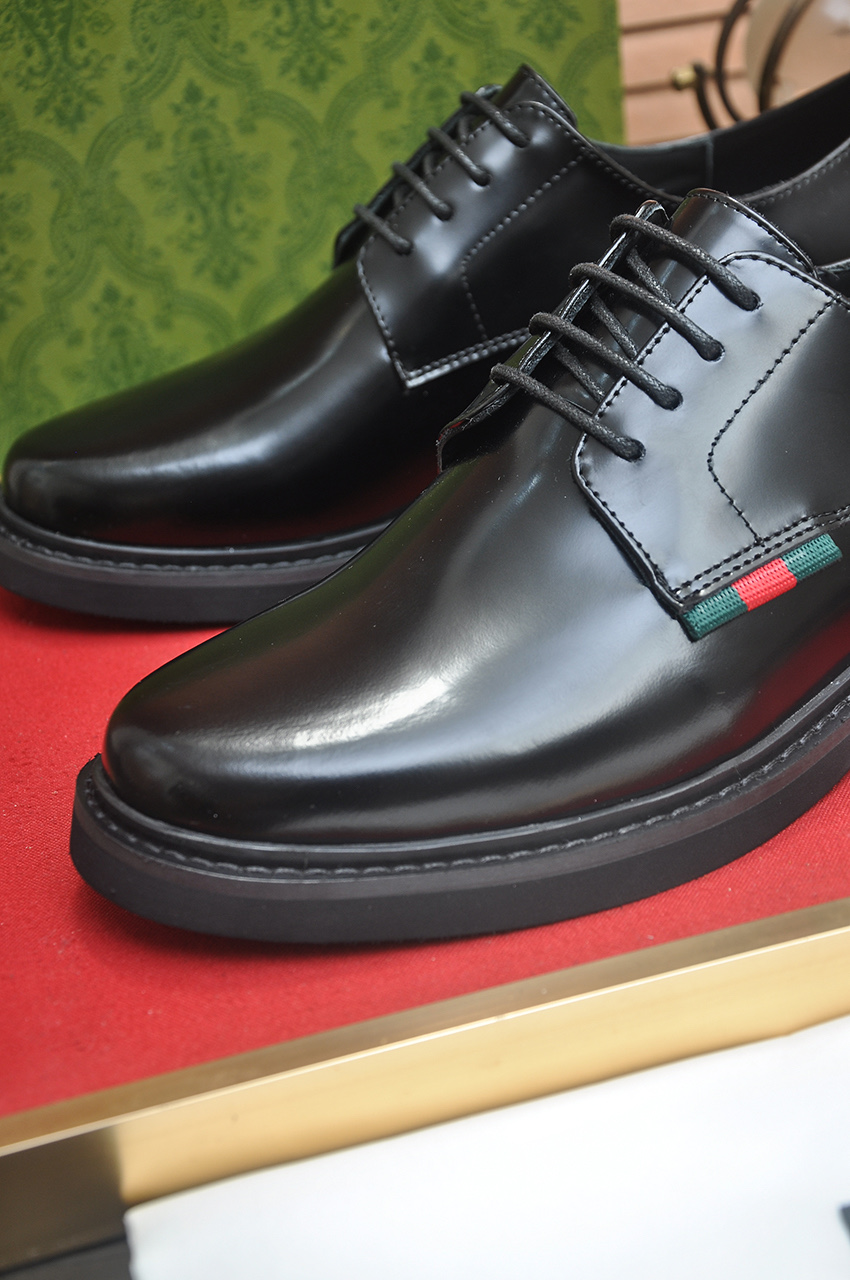 Gucci Men's Black Leather Lace-Up Dress Shoes, Italian Luxury, Sizes 38-45 9 i1746465243230 1083 0 7