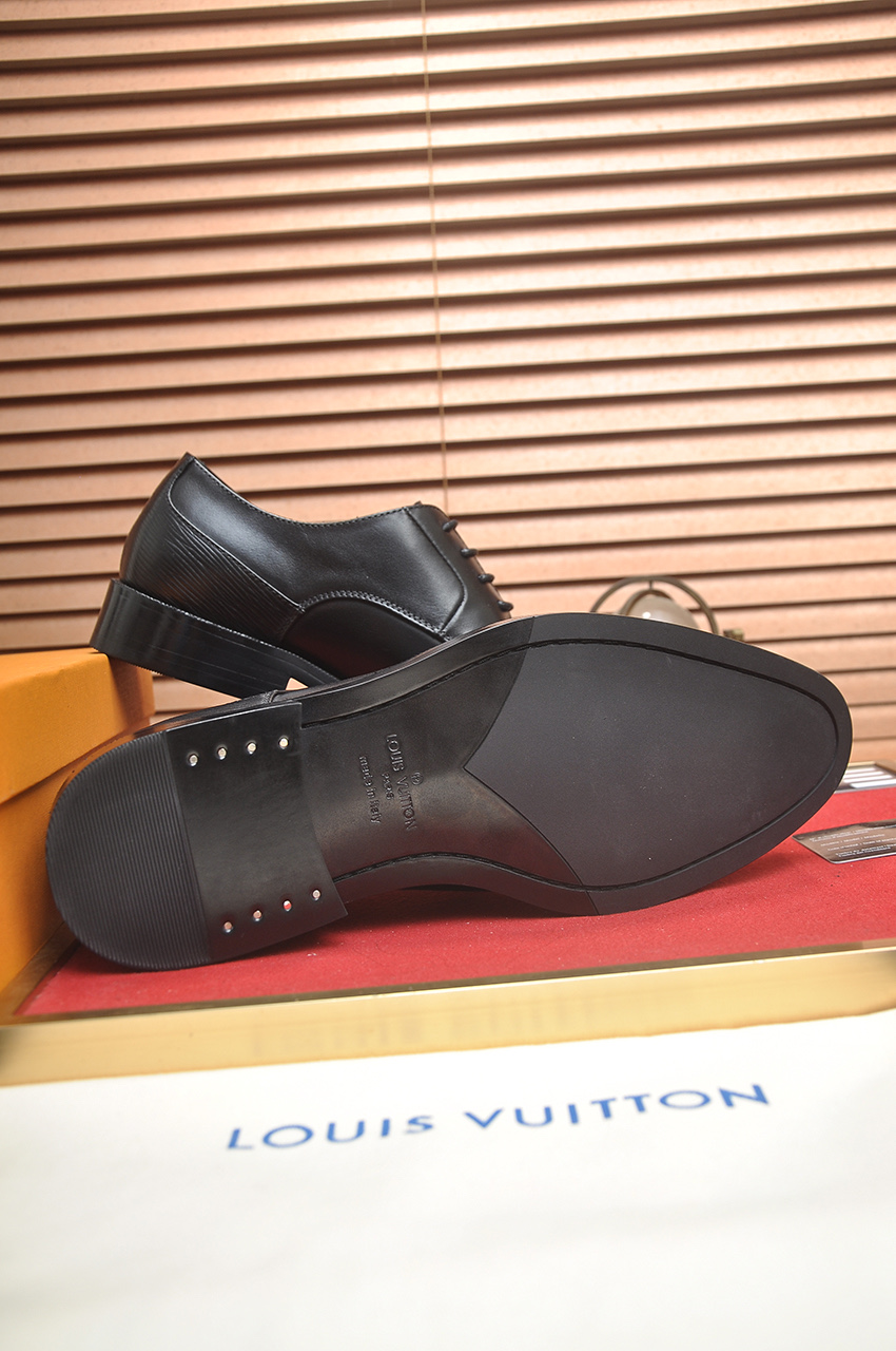 Louis Vuitton Leather Oxford Dress Shoes - Premium Quality, Stylish Comfort 8 i1746465440630 8127 0 6
