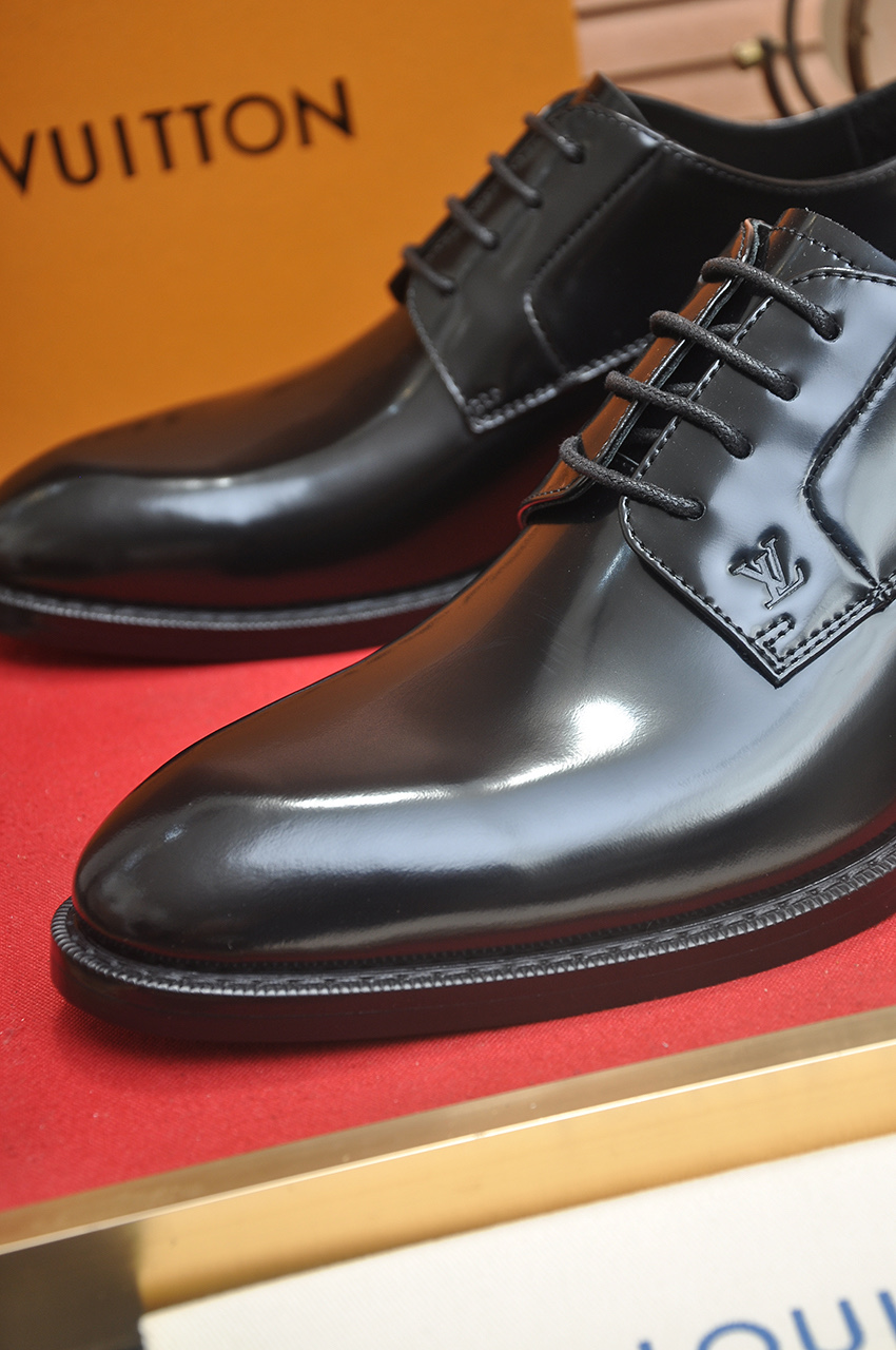 Louis Vuitton Leather Oxford Dress Shoes - Business Style, High-end Quality 9 i1746465466217 1251 0 7