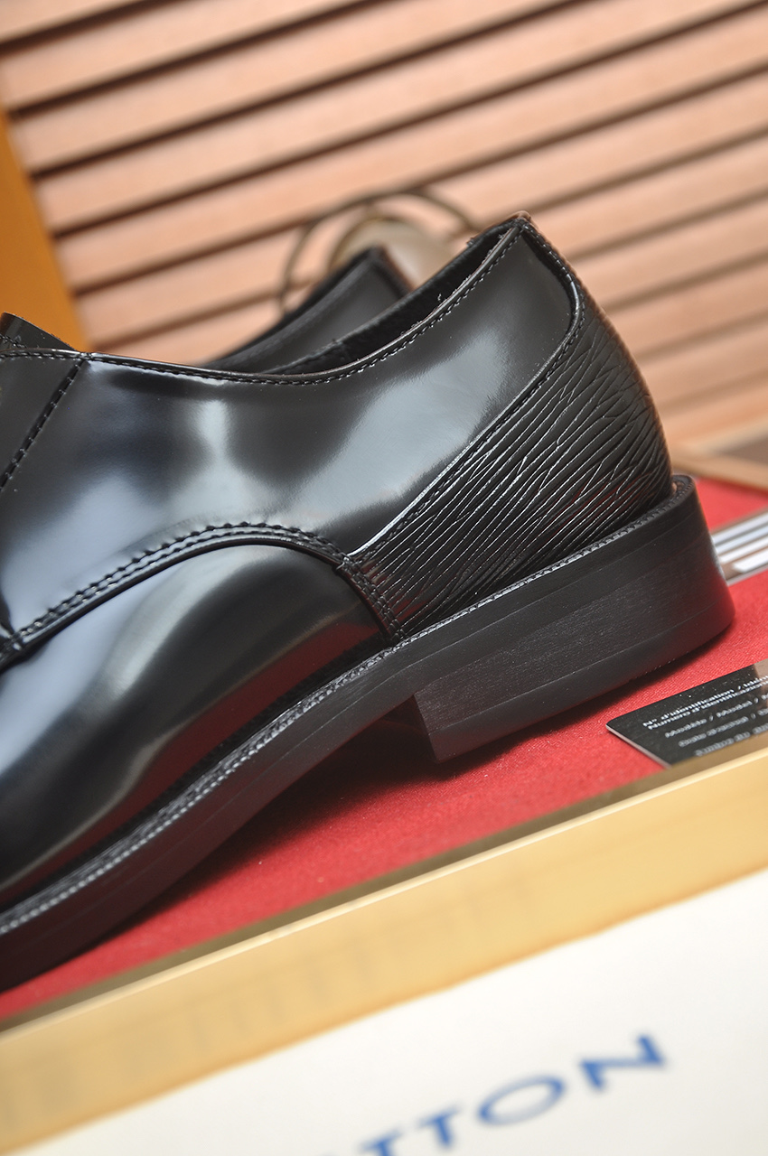 Louis Vuitton Leather Oxford Dress Shoes - Business Style, High-end Quality 10 i1746465466814 2772 0 8