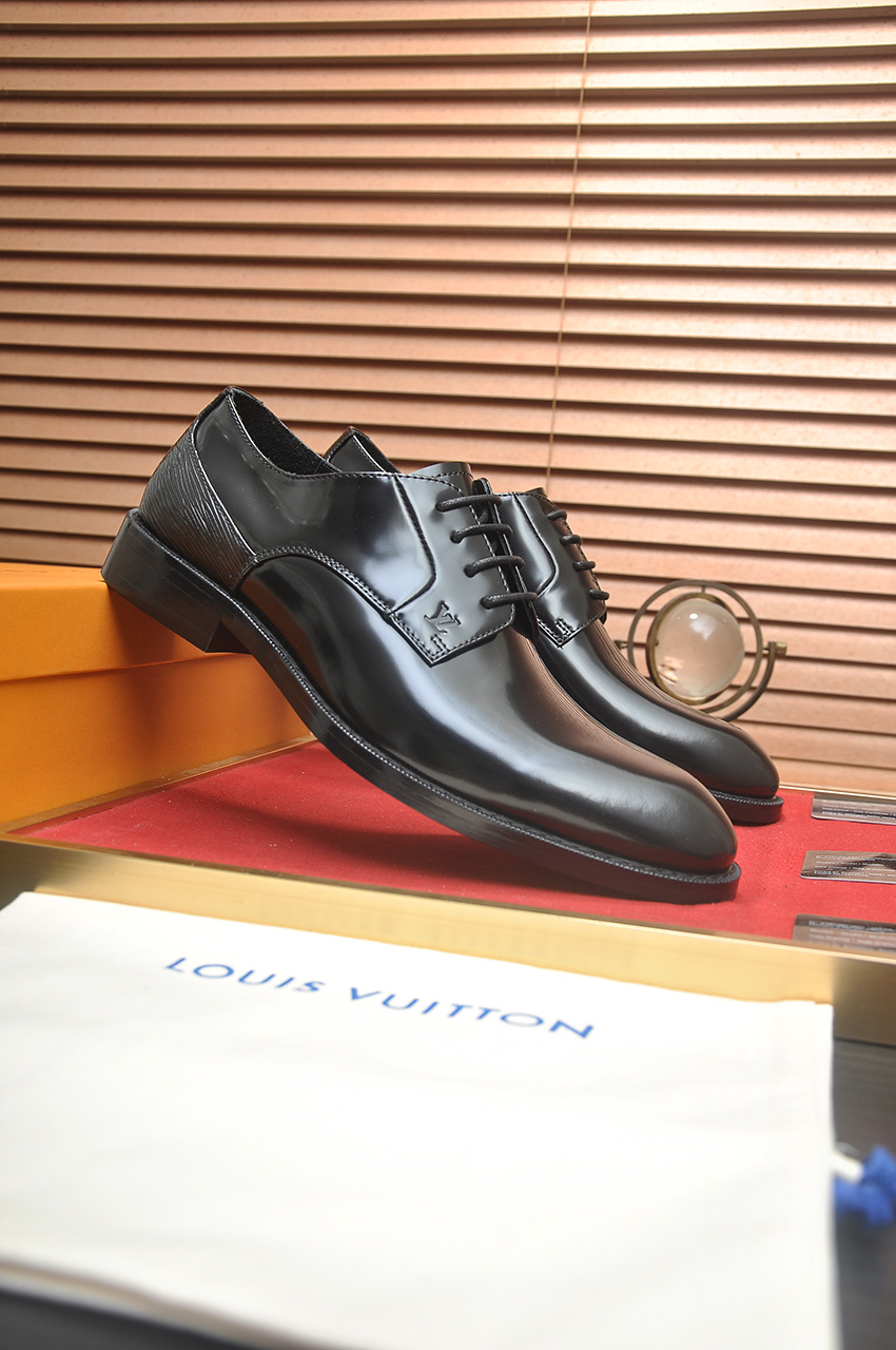 Louis Vuitton Leather Oxford Dress Shoes - Business Style, High-end Quality 3 i1746465466832 9924 0 1