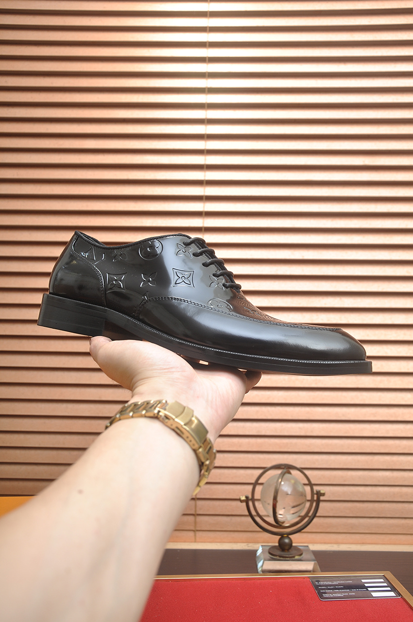 Louis Vuitton Leather Dress Shoes - Italian Leather, Rubber Sole, Timeless Style 5 i1746465494138 4352 0 3