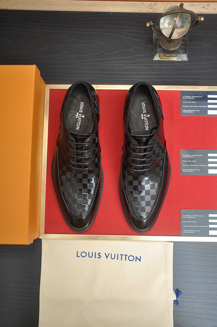 Louis Vuitton Leather Dress Shoes, Business Style, Black, Sizes 38-45 1 Louis Vuitton Leather Dress Shoes, Business Style, Black, Sizes 38-45