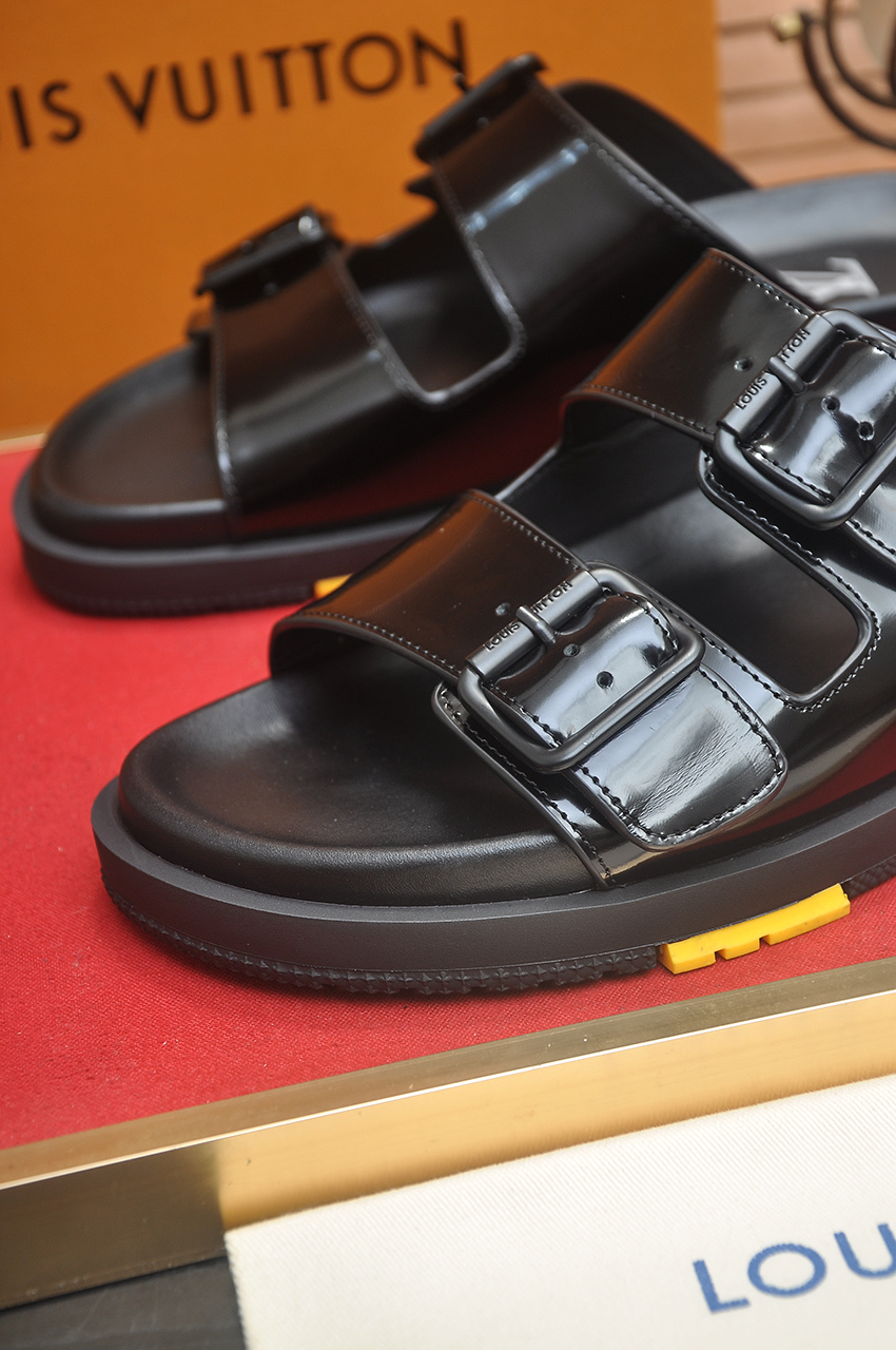Louis Vuitton Men's Leather Sandals | Fashionable Summer Essential 9 i1746725336035 7525 0 7
