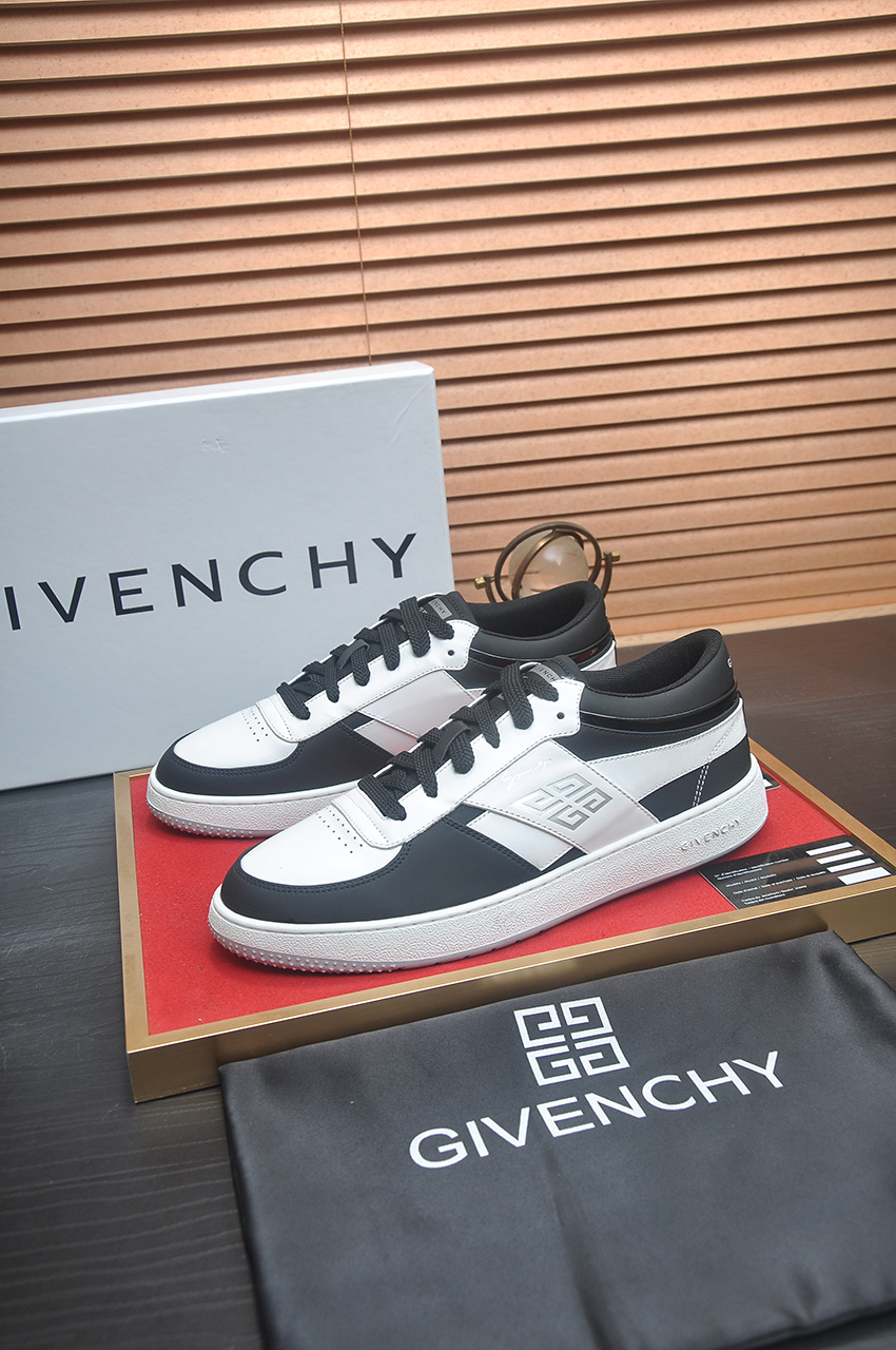 Givenchy Men's Black & White Low-Top Sneakers, Sizes 38-44. Luxurious Imported. 5 i1746983157093 1506 0 3