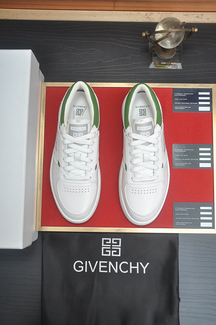 Givenchy Men's City Sport Sneaker in Leather with Green Accents, Sizes 38-44 3 i1746983205294 2337 0 1