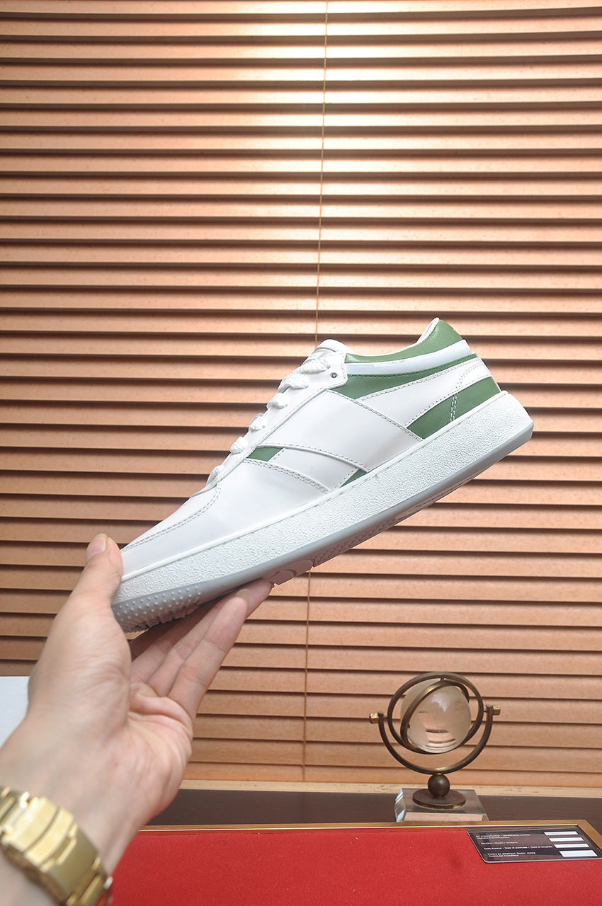 Givenchy Men's City Sport Sneaker in Leather with Green Accents, Sizes 38-44 6 i1746983205304 7714 0 4