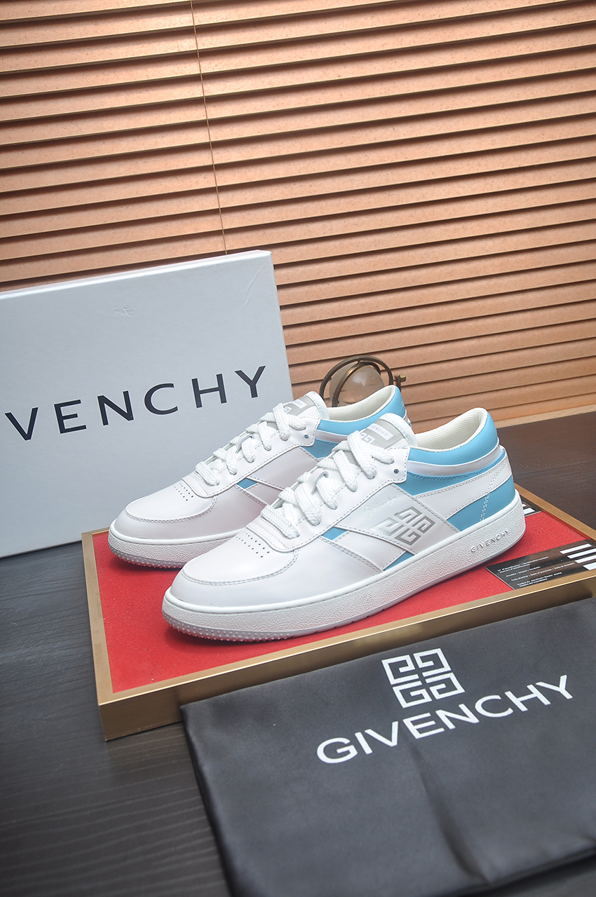 Givenchy Men's City Sport Low-Top Sneakers in White and Blue Leather 5 i1746983223078 1163 0 3