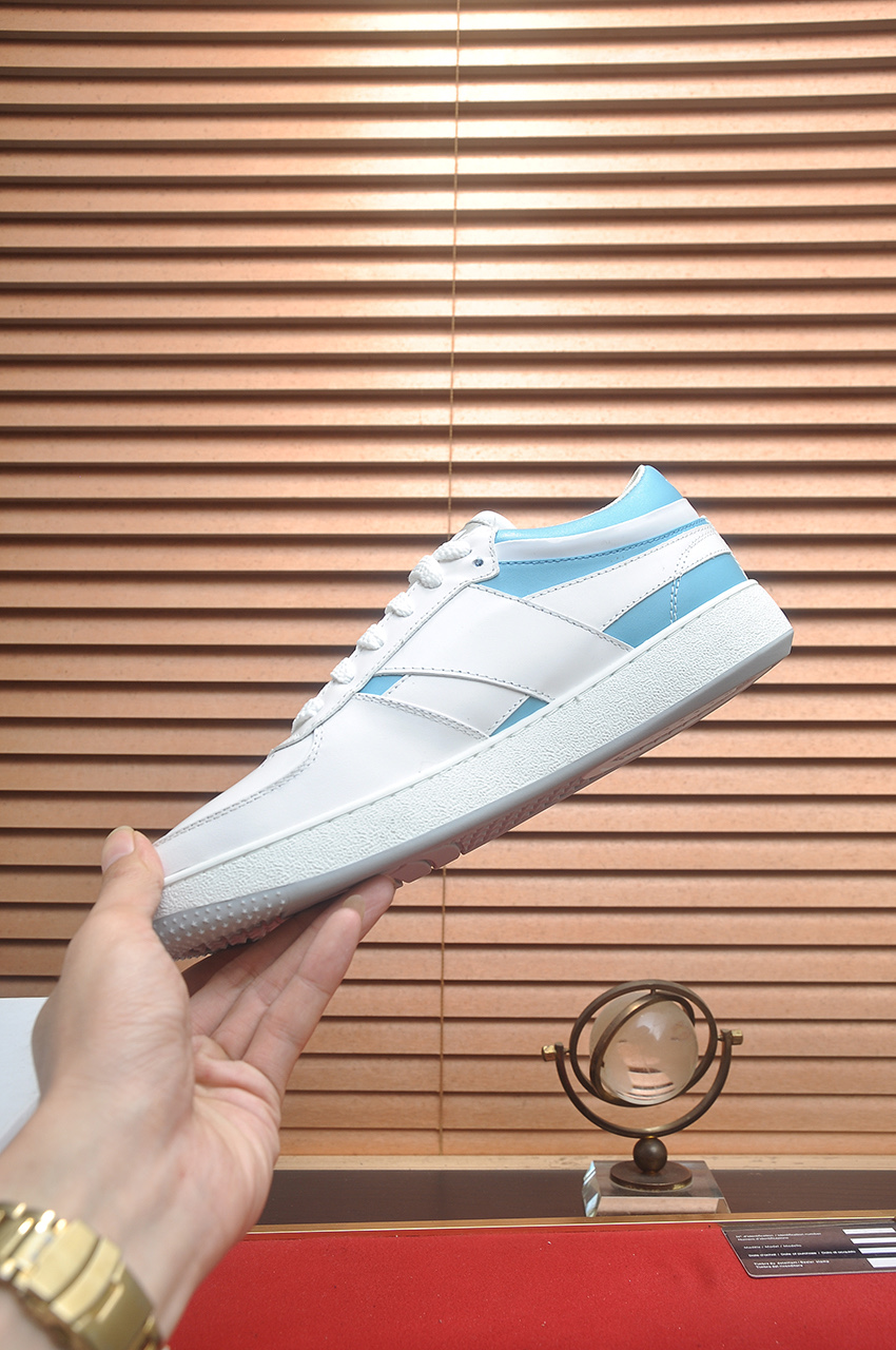 Givenchy Men's City Sport Low-Top Sneakers in White and Blue Leather 6 i1746983223085 2192 0 4