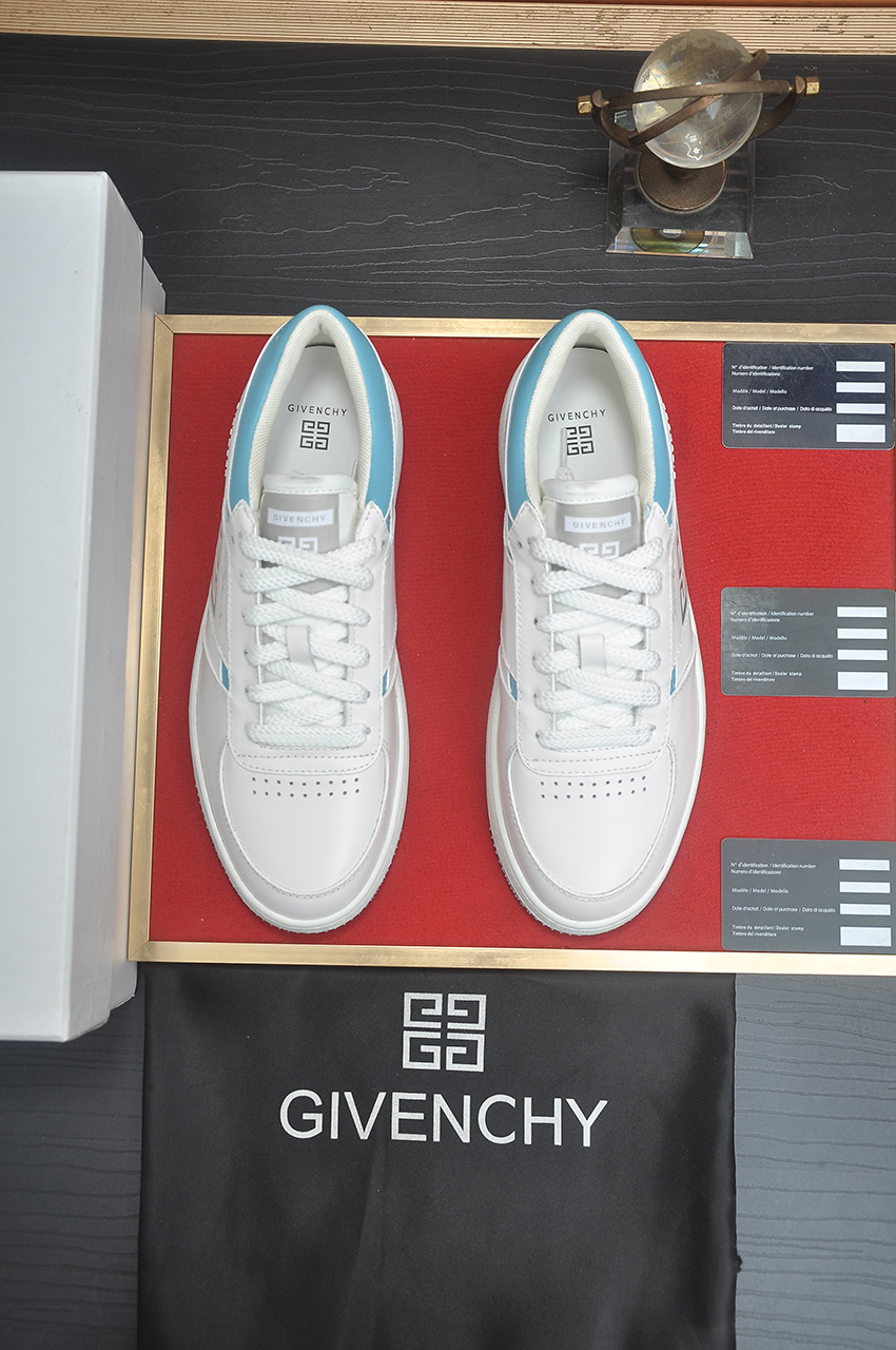 Givenchy Men's City Sport Low-Top Sneakers in White and Blue Leather 3 i1746983223092 7881 0 1