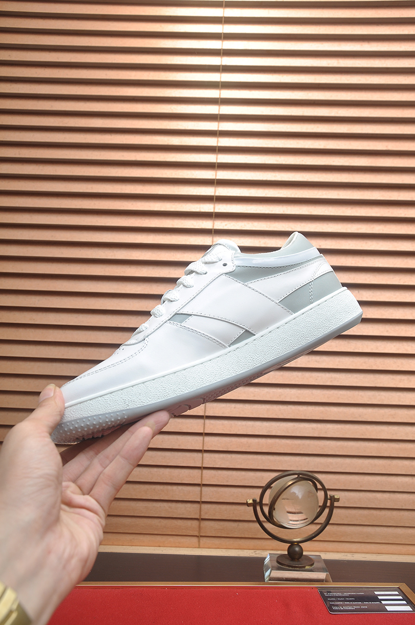 Givenchy Men's City Sport Leather Sneakers - White/Gray, Sizes 38-44 6 i1746983279979 2846 0 4