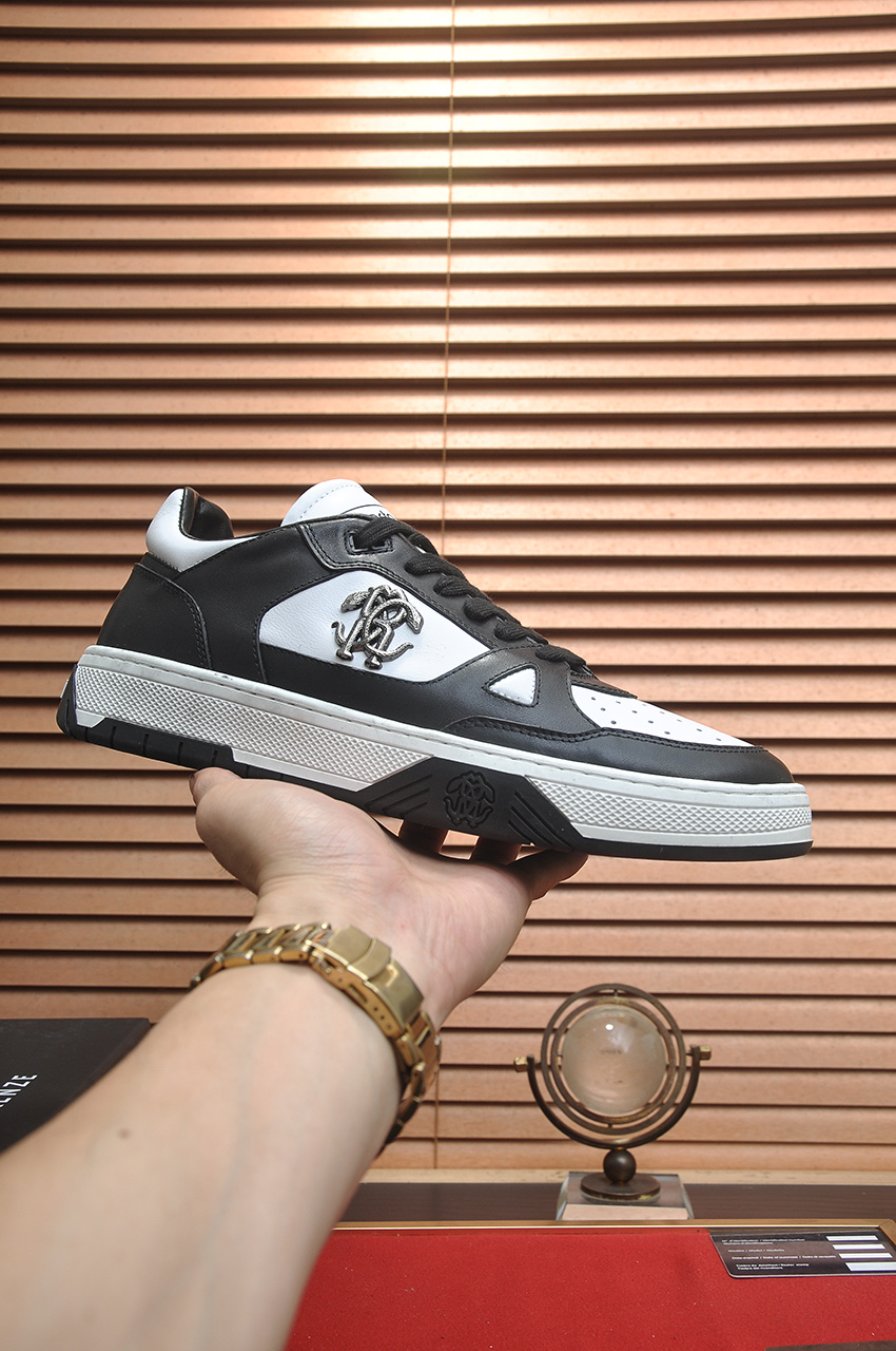 NO:351665,[Ka Ah Mud] The counter is simultaneously sold with uppers. Italian imported brand logo printed cloth shows luxury. The breathable pig skin inner and double-layer combination makes the foot feel comfortable. The sole is originally specially supplied with air cushion sole, which is light and comfortable, and you can enter and exit the counter at will. The number of sizes is 38-44, the counter packaging.,19860909【卡啊泥】专柜同步发售鞋面意大利进口品牌logo印花布匹尽显奢华,透气猪皮内里加上双层组合,脚感舒适,鞋底原厂特供气垫大底,轻便,舒适,随意进出专柜 码数38-44,专柜包裝.,,Men's shoes