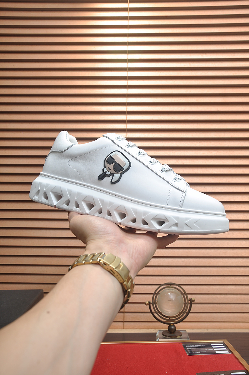 NO:351715,[Galleries Lafayette] (original single quality) official website is the world's first launch of high-end men's shoes brand. The latest masterpiece Italian imported original special cowhide + imported cowhide inner lining original Baotou rubber sole. Soft and comfortable, making walking more convenient and comfortable!  Size: 38-44 (45 can be customized), cowhide19860909【老佛爷】(原单品质)官网全球首发 男鞋高端品牌 最新力作意大利进口原版专用牛皮+进口牛皮内里原版包头橡胶大底 柔软舒适,让行走更加便捷舒适！尺码:38-44(45可定制),,cowhide,Men's shoes