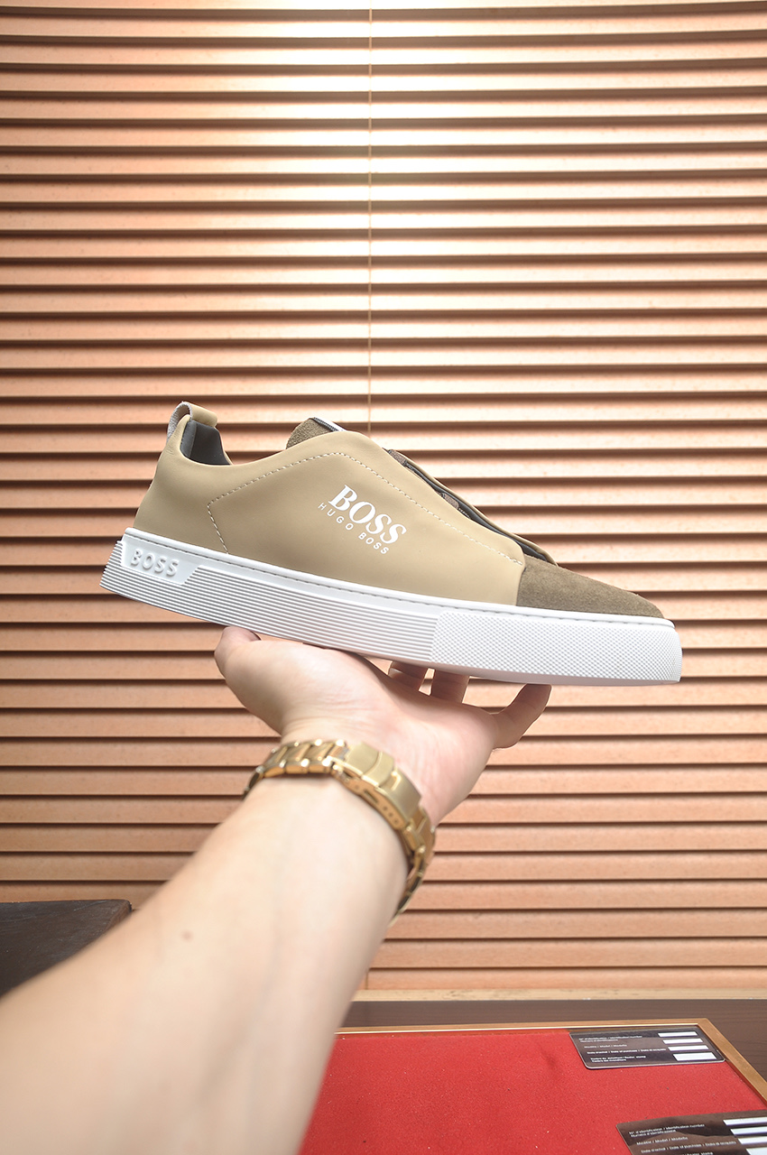 NO:352218,【BOSS】The highest version of men's shoes in the market, welcome to compare 1:1, single style of BOSS Hong Kong counter casual shoes, counter quality, support inspection, high-quality workmanship, upper is made of Italian imported timber cowhide splicing fabric imported sheepskin lining, original fashion sports sole, casual fashion, high-end quality, size 38-45 (45 customized), cowhide, sheepskin19860909【BOSS】市场最高版本男鞋,欢迎1:1对比,爆单款BOSS香港专柜休闲鞋,专柜品质,支持验货,优质做工,鞋面采用意大利进口胎牛皮拼接布料进口羊皮内里,原版时尚运动大底 ,休闲时尚,高端品质,码数38-45（45 定制),,cowhide,sheepskin,Men's shoes
