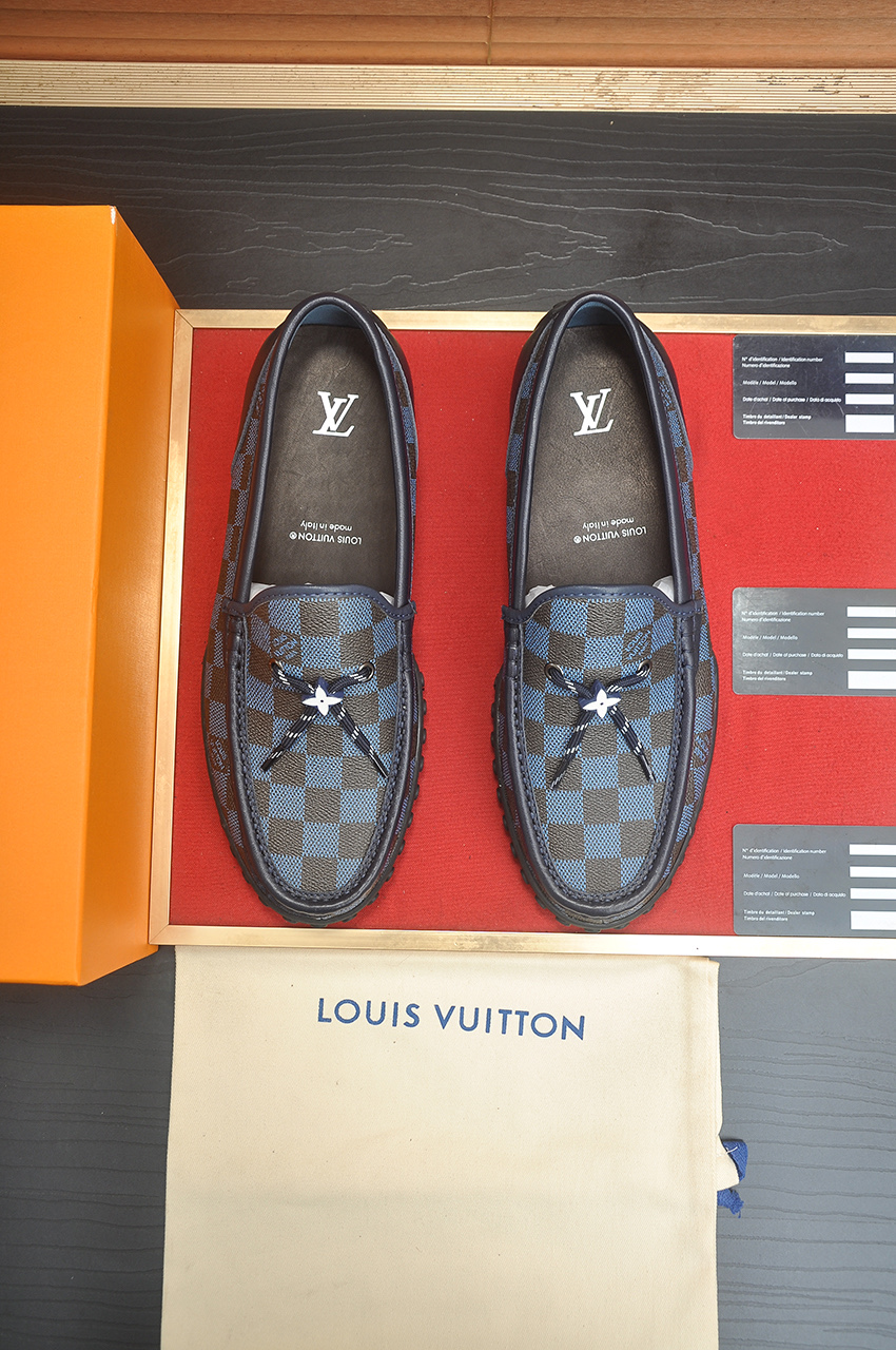 NO:778182,[LOUIS VUITTON] (original order) new LV Louis Vuitton* - top version of LV classic beanie shoes!  Made of imported original single cowhide, original genuine leather edges and wear-resistant rubber outsole!  High quality products!  Code number 39-45 (45 customized),,louis vuitton,louis vuitton,louis vuitton,cowhide19860909【LOUIS VUITTON）（原单）新款LV路易威登 *——顶级版本 LV经典豆豆鞋！选用进口原版单牛皮 原版真皮边条拼接耐磨橡胶大底！高品质精品！码数39-45(45定做),,louis vuitton,louis vuitton,louis vuitton,cowhide,Men's shoes