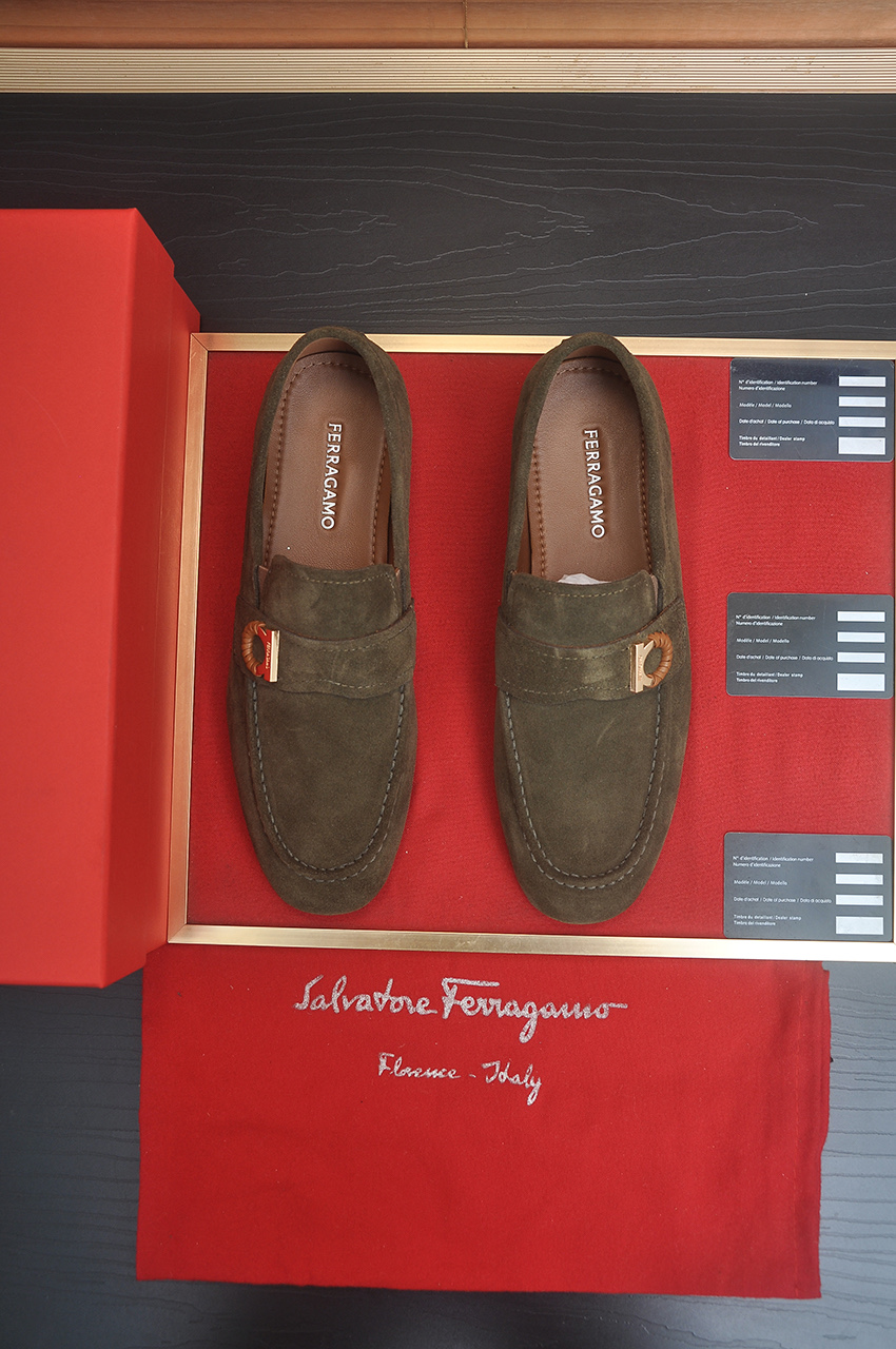 NO:898423,[Ferragamo/Ferraga Curtain] The latest model of the counter is the original imported high-quality cowhide with open edges + imported cowhide lining + original luxury metal buckle + original combination outsole, no pressure, 39--45 (45 is custom-made and cannot be returned or exchanged),,ferragamo,cowhide19860909【Ferragamo/菲拉格幕】专柜最新款原版进口开边上乘牛皮+进口牛皮内里+原版奢华金属扣+原版组合大底对比无压力 39--45(45定做不退换),,ferragamo,cowhide,Men's shoes