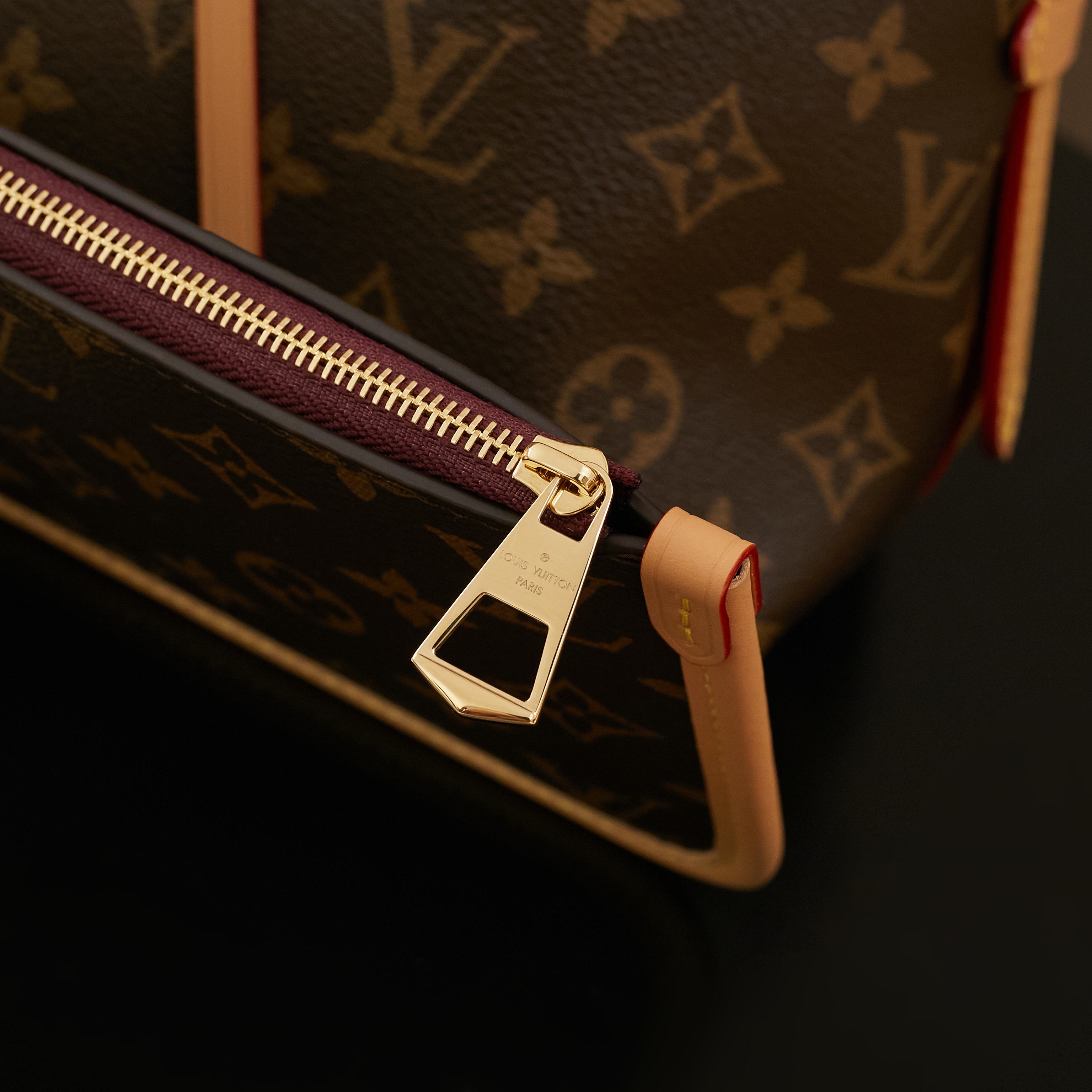 p820， M46203特级动态芯片，菱形格（品质提升. 皮料是正品代工厂意大利A级皮料（特级正品）:所谓的特级正品．是在于品质、五金、面料、手工、油边、A级出品、拍摄图跟产品一致丶配图上的全套包装.尺寸:29x24x12CM