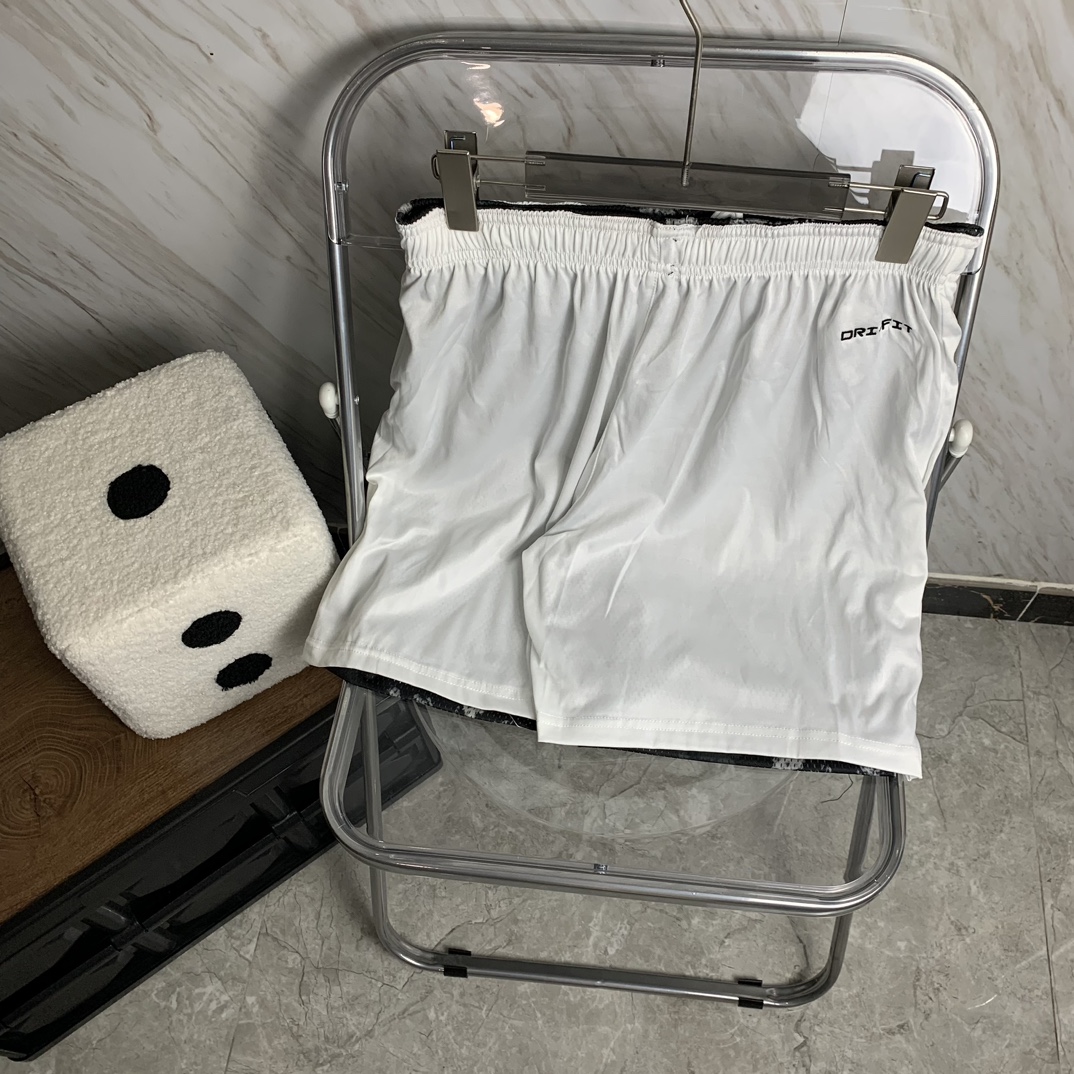 Embroidered Nike Shorts for Men and Women: Fashionable, Comfortable, and High Quality - 图片 6