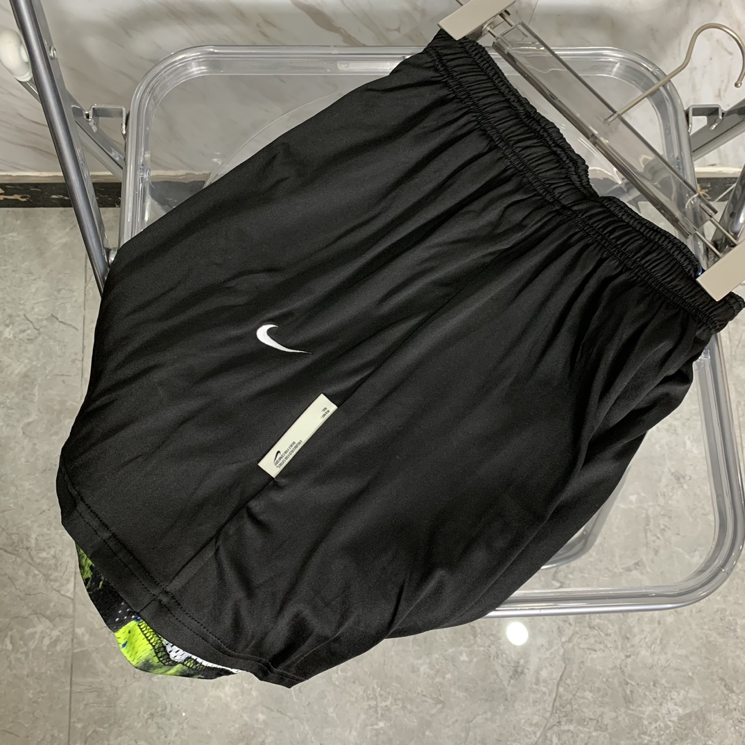 Nike Unisex Embroidered Shorts for Fashion and Leisure – High Quality and Stylish - 图片 5