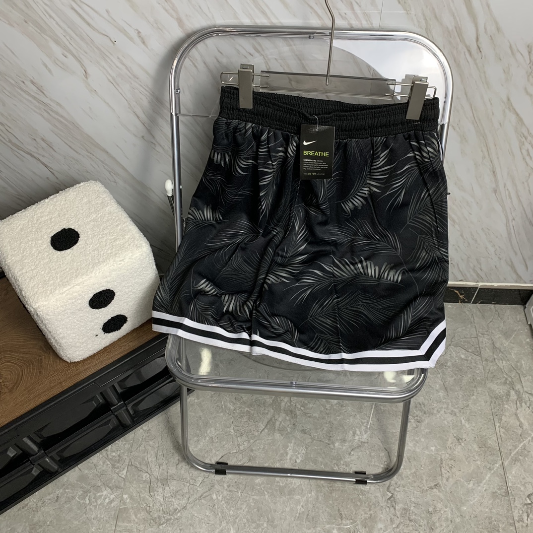 New Nike Fast-Dry Basketball Training Shorts for James – Black, Various Sizes. - 图片 2