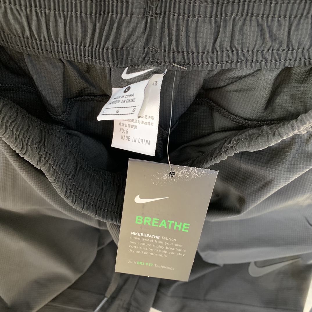 Nike Dry-Print Sports Shorts: Cool, Durable, Photoprinted. Unisex in Black/Grey. Sizes L-3XL. - 图片 8