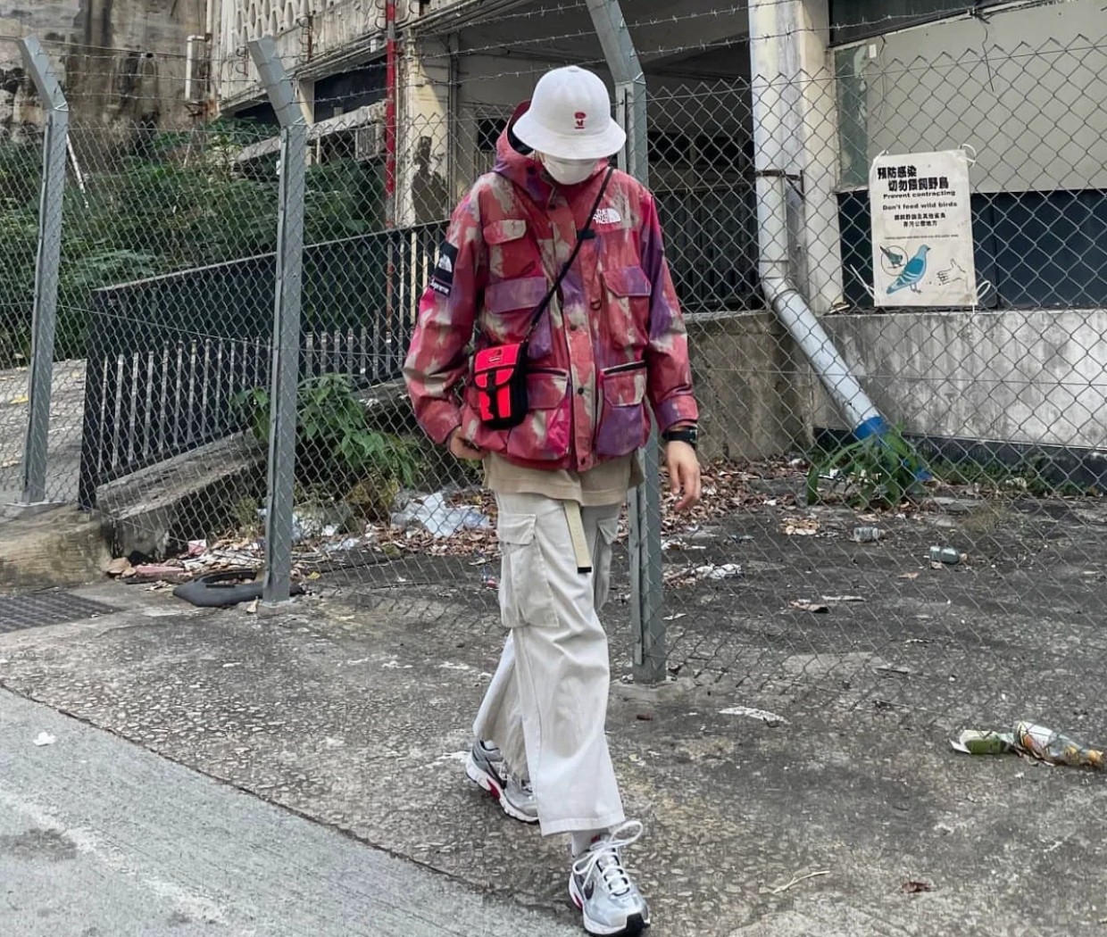 Special Benefit: North Series Waterproof Cargo Jacket with Supreme Details - 图片 9