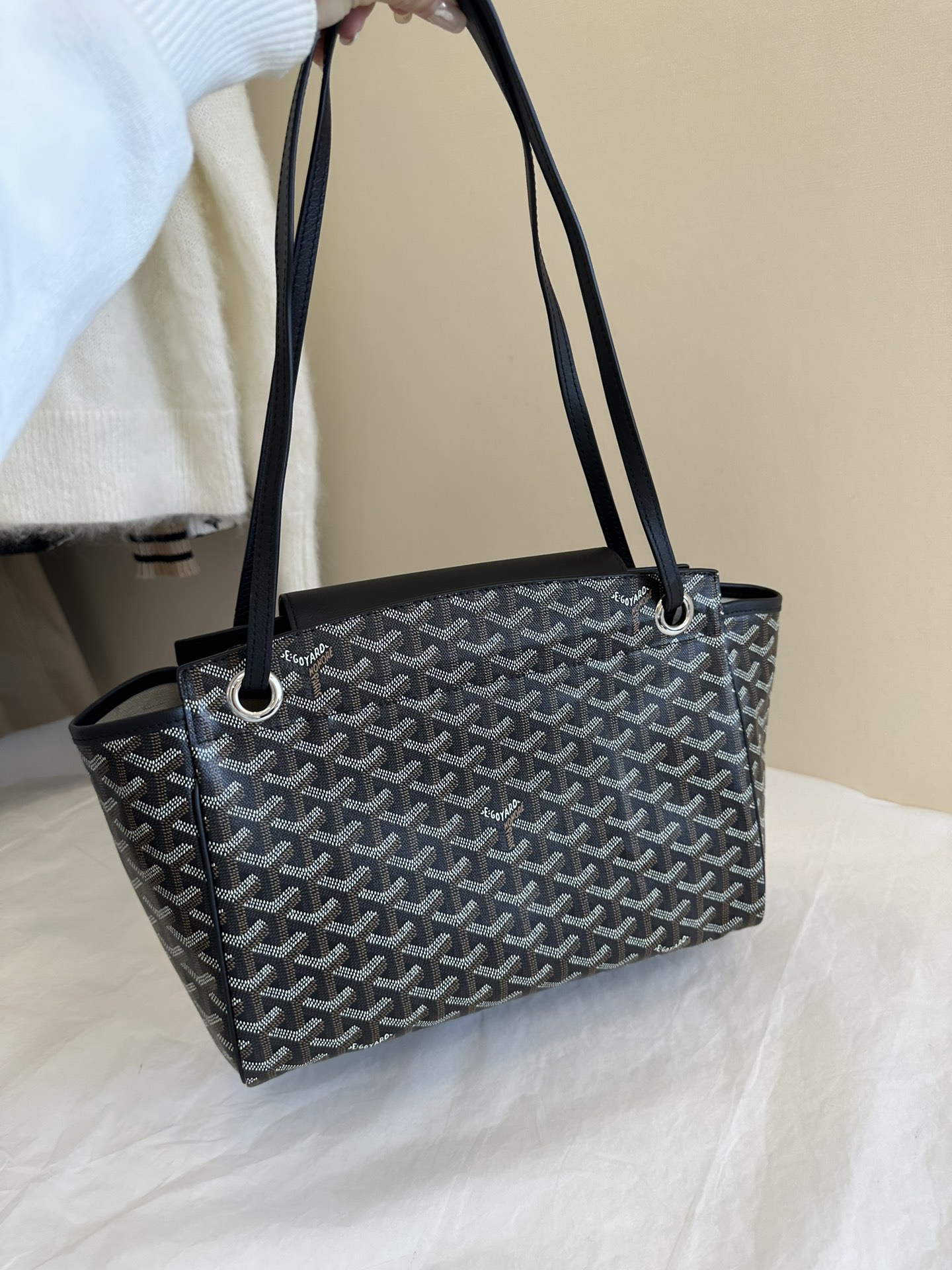 Delvaux Luxury Designer Handbag Shoulder Crossbody Bag crafted in 5