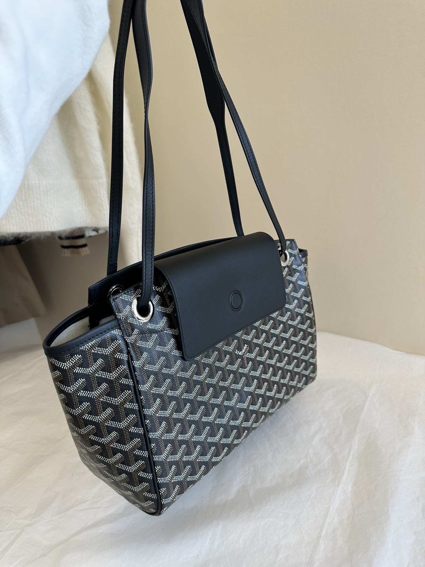 Delvaux Luxury Designer Handbag Shoulder Crossbody Bag crafted in 3
