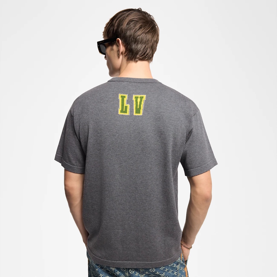 Louis Vuitton Gray Dog Paw Cotton Crew Neck T-Shirt - Short Sleeve 5 i1734003086 8469 3