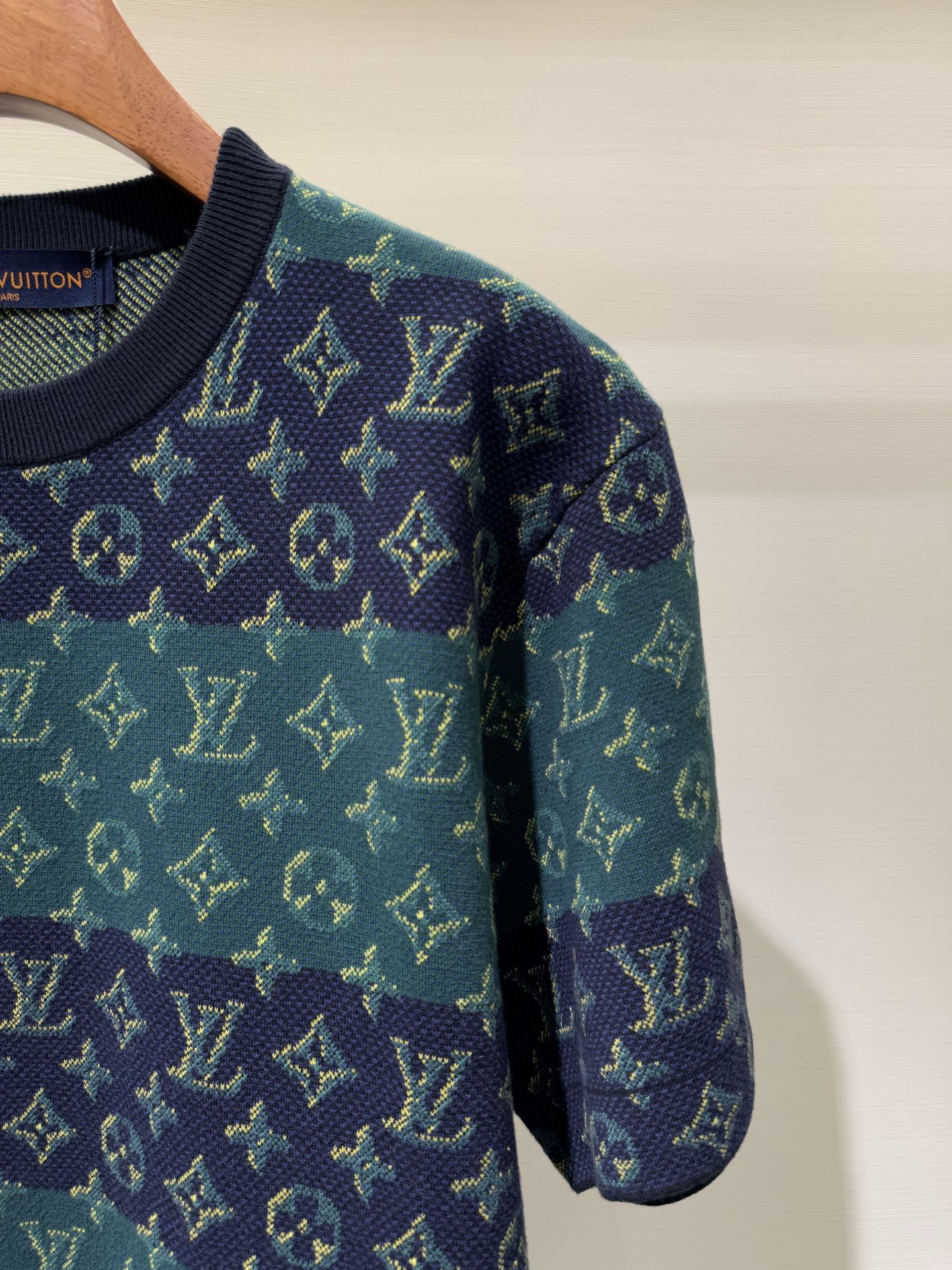 Louis Vuitton Monogram Jacquard Jersey Crew Neck Tee - Striped Pattern 7 i1758527164695 5973 0 6