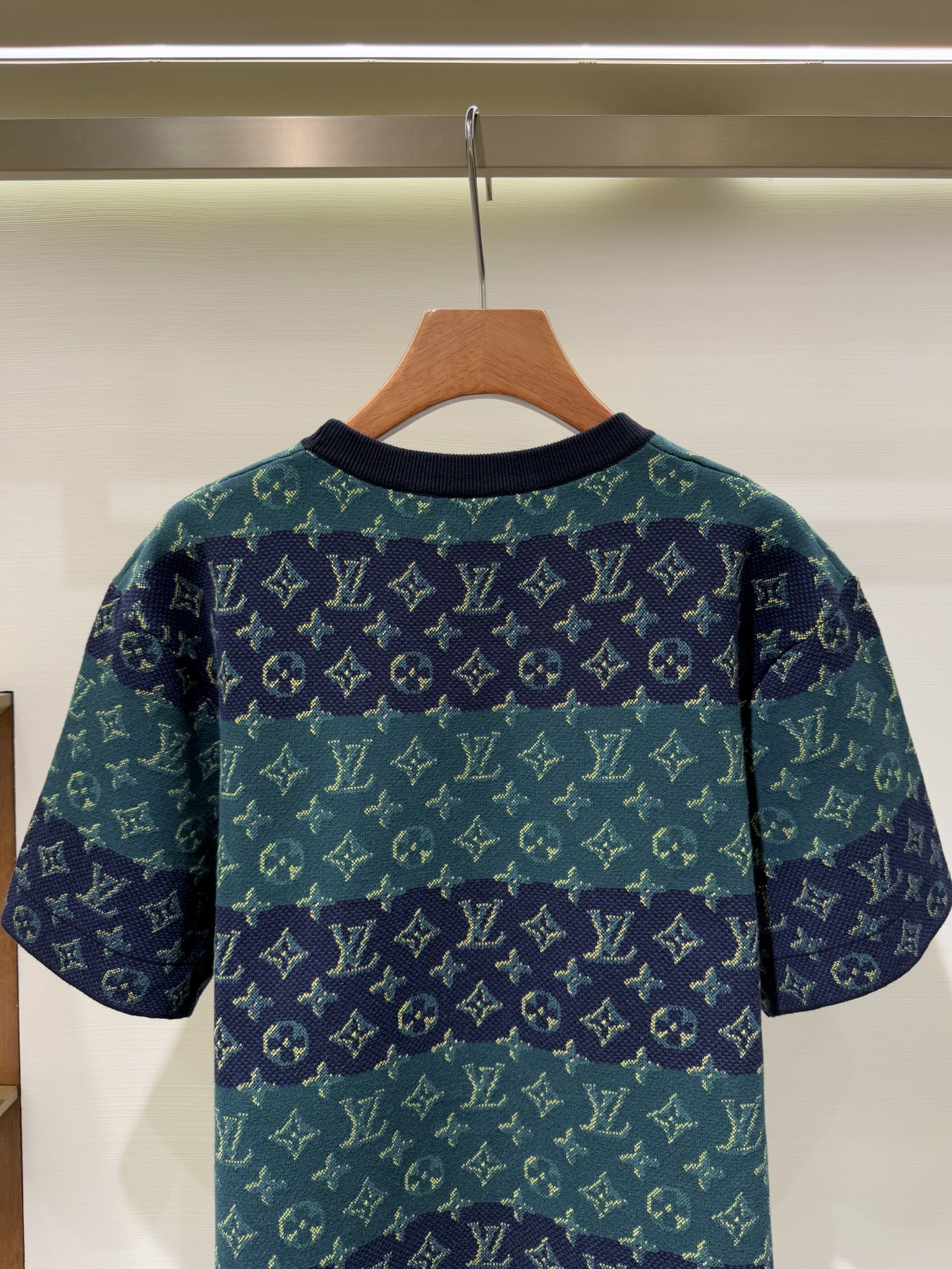 Louis Vuitton Monogram Jacquard Jersey Crew Neck Tee - Striped Pattern 9 i1758527164745 564 0 8